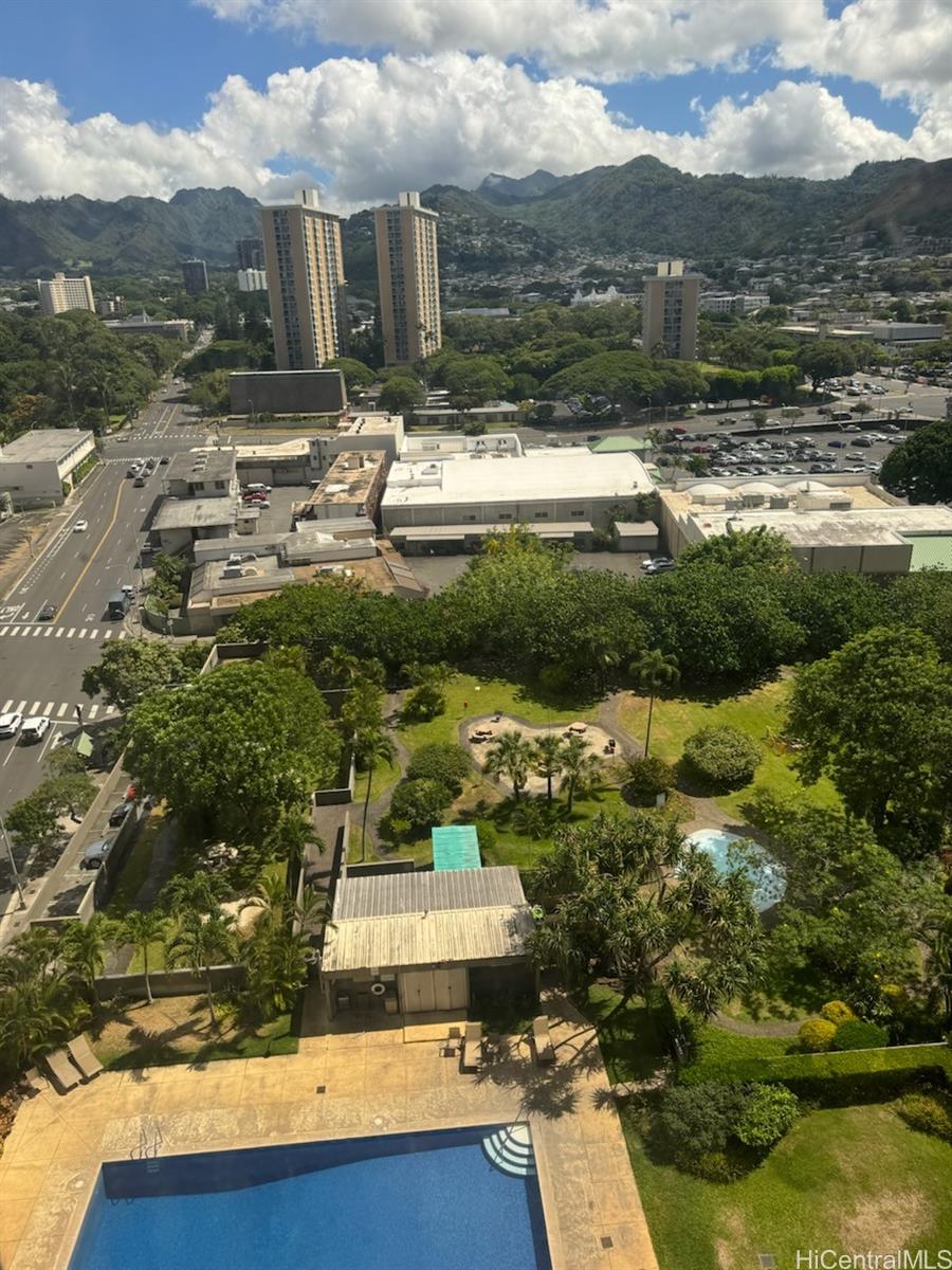 Kukui Plaza condo # E1414, Honolulu, Hawaii - photo 8 of 12