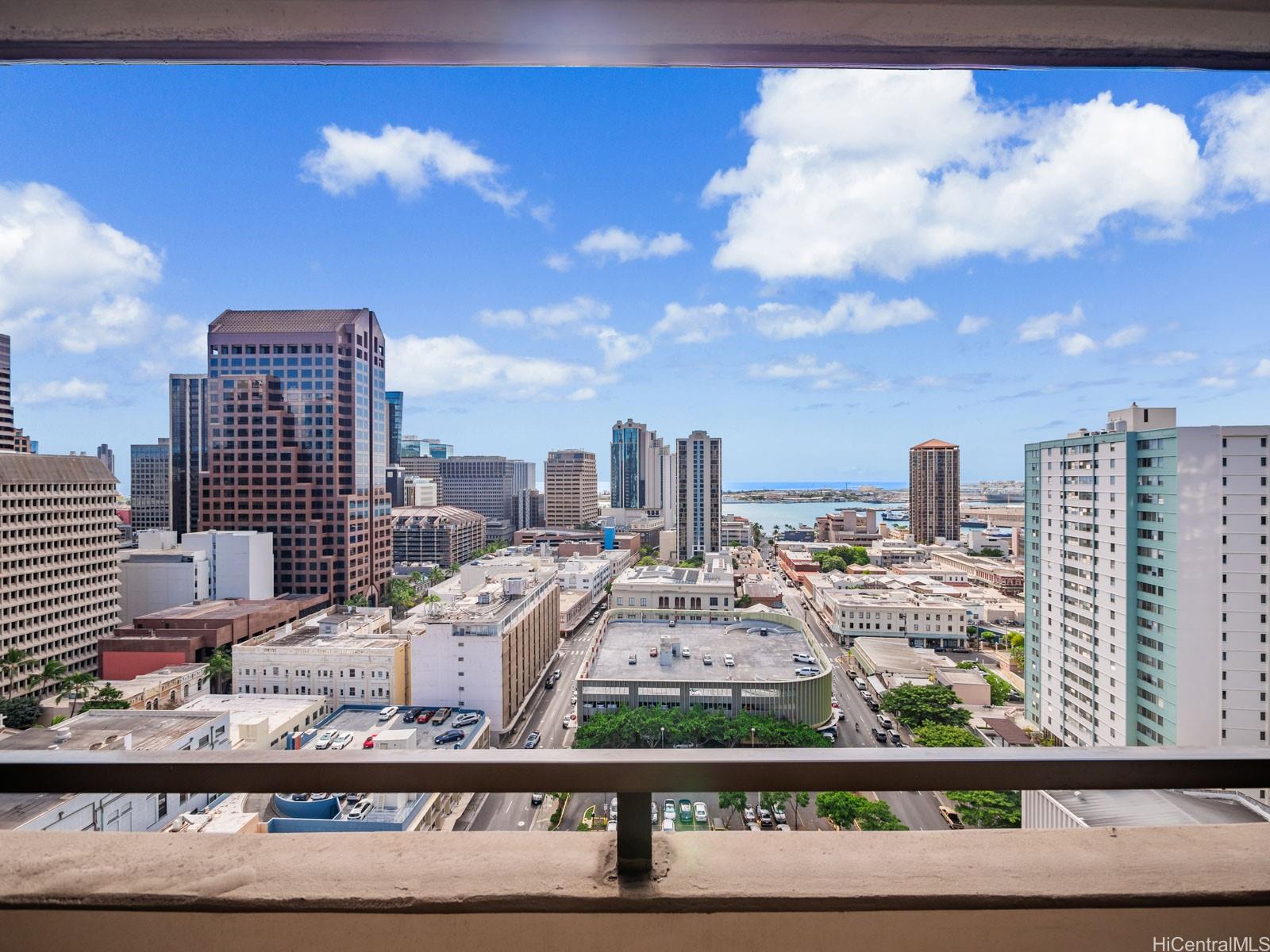 Kukui Plaza condo # E2002, Honolulu, Hawaii - photo 11 of 16