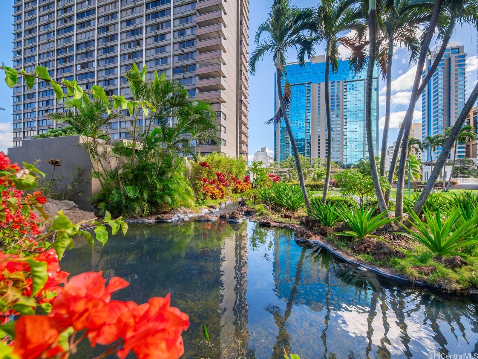 Kukui Plaza condo # E2002, Honolulu, Hawaii - photo 13 of 16