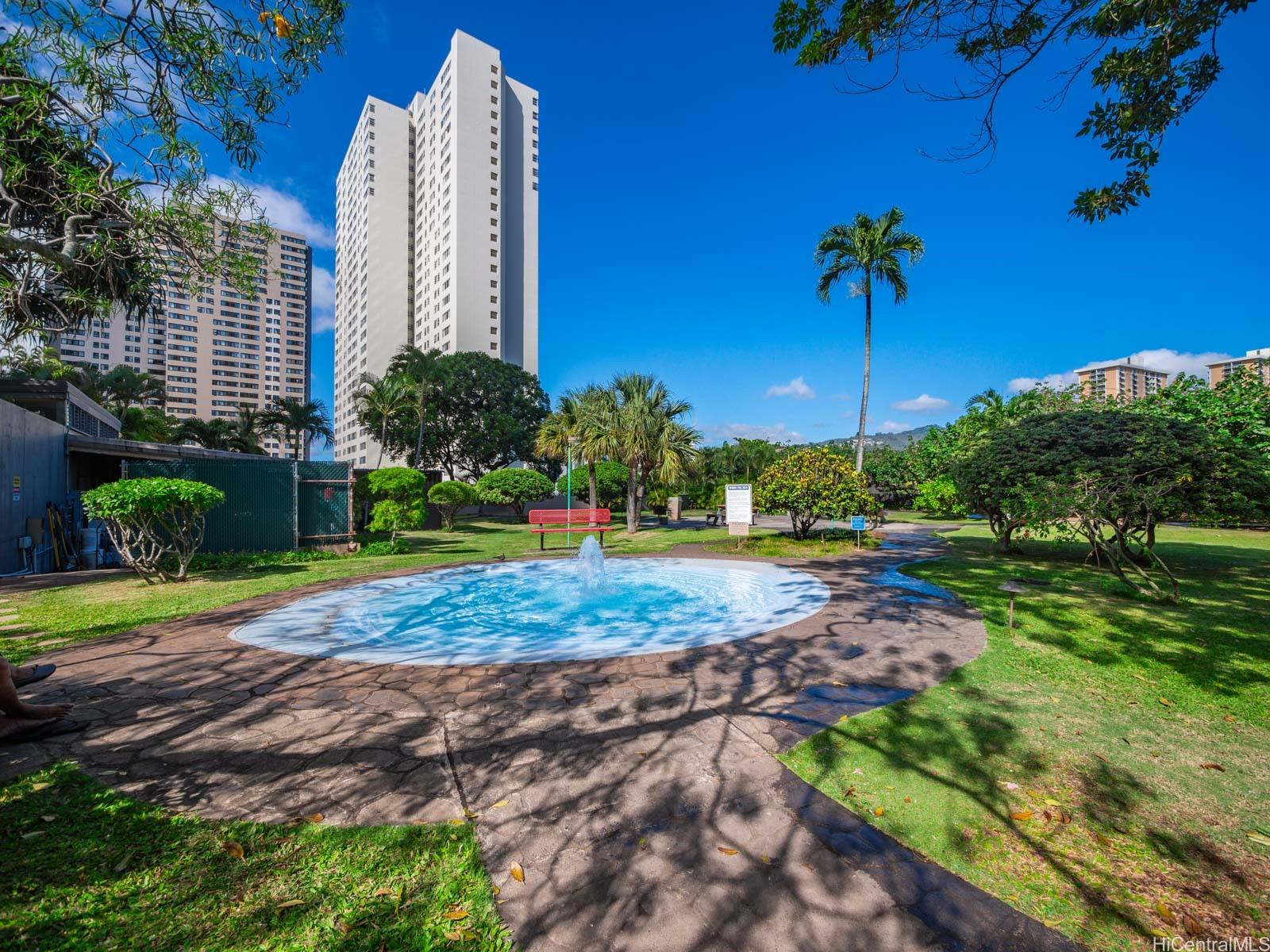 Kukui Plaza condo # E2002, Honolulu, Hawaii - photo 15 of 16