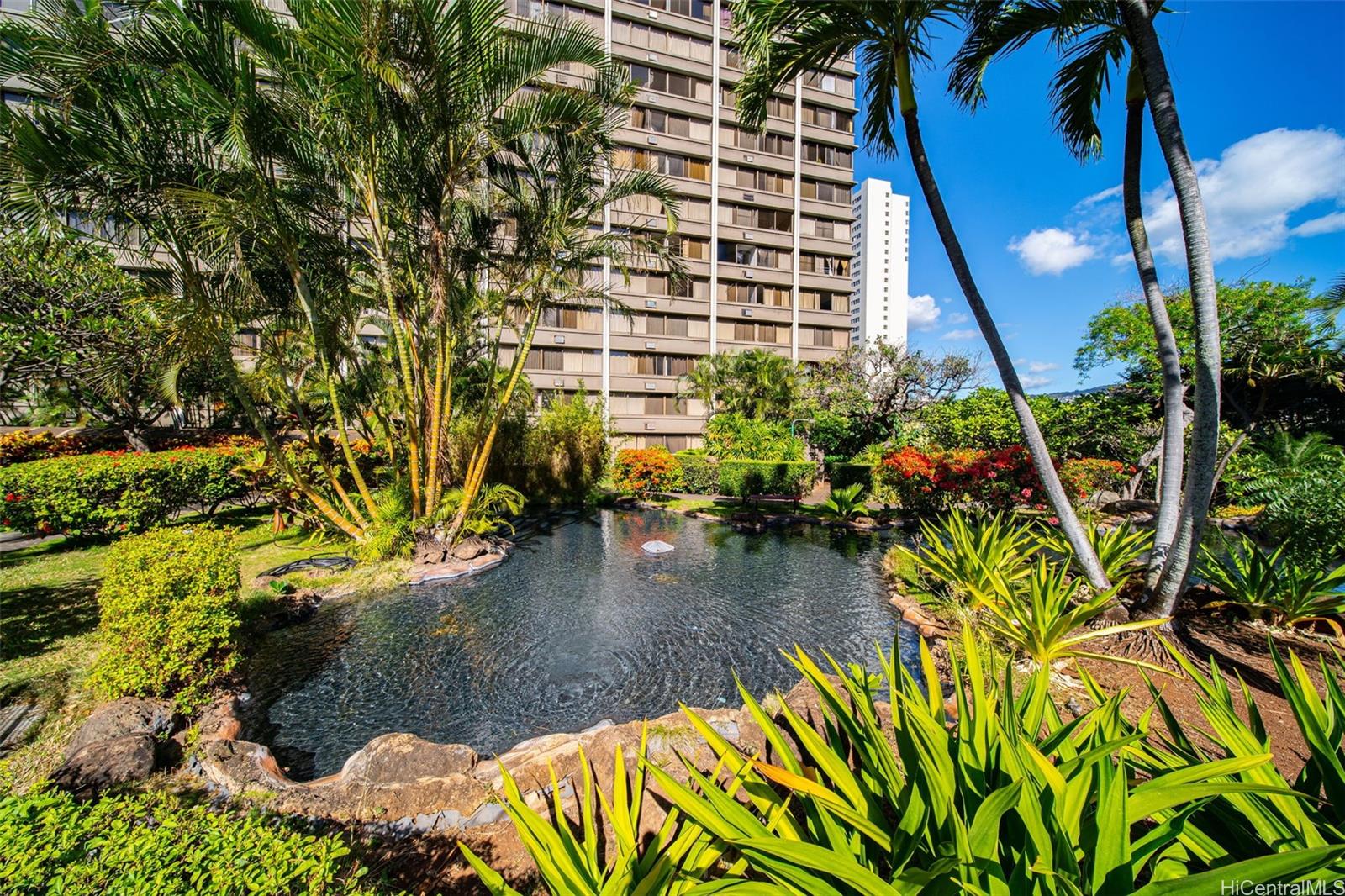 Kukui Plaza condo # E2712, Honolulu, Hawaii - photo 11 of 19