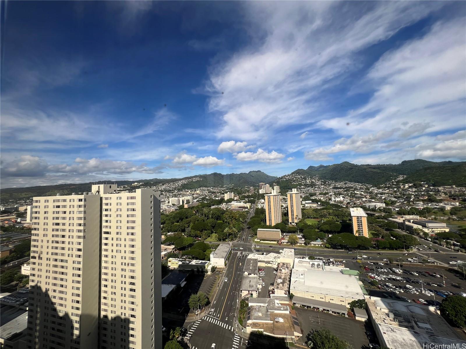 1255 Nuuanu Ave Honolulu - Rental - photo 13 of 14