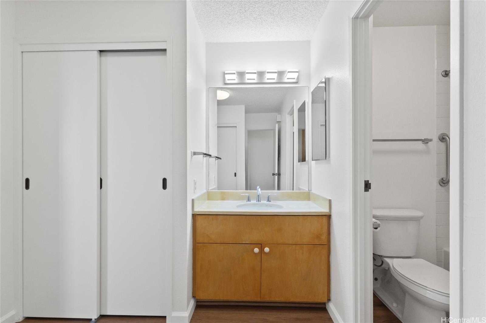 1255 Nuuanu Ave Honolulu - Rental - photo 18 of 22