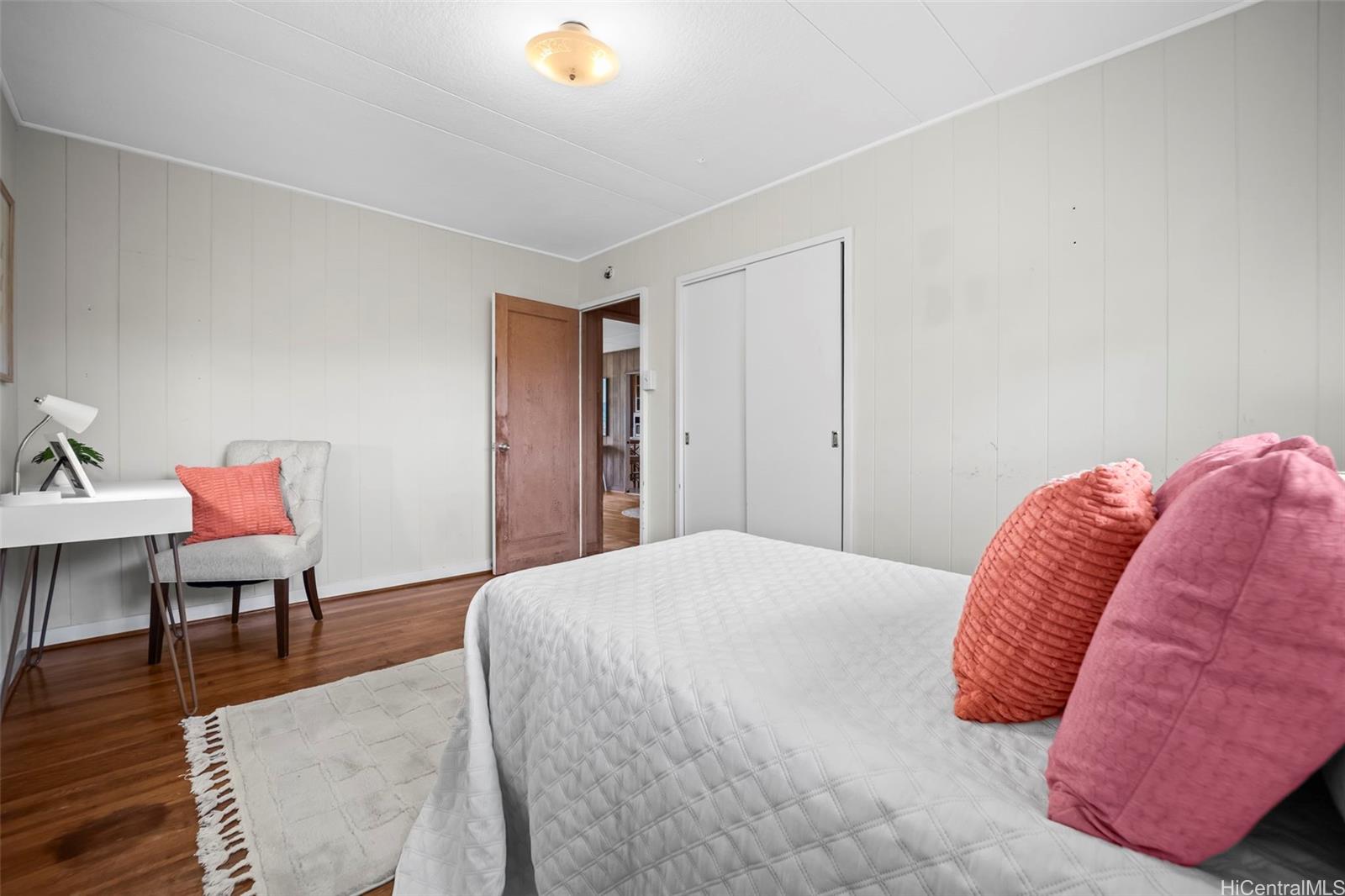 1256  Manulani Street Keolu Hills, Kailua home - photo 15 of 24