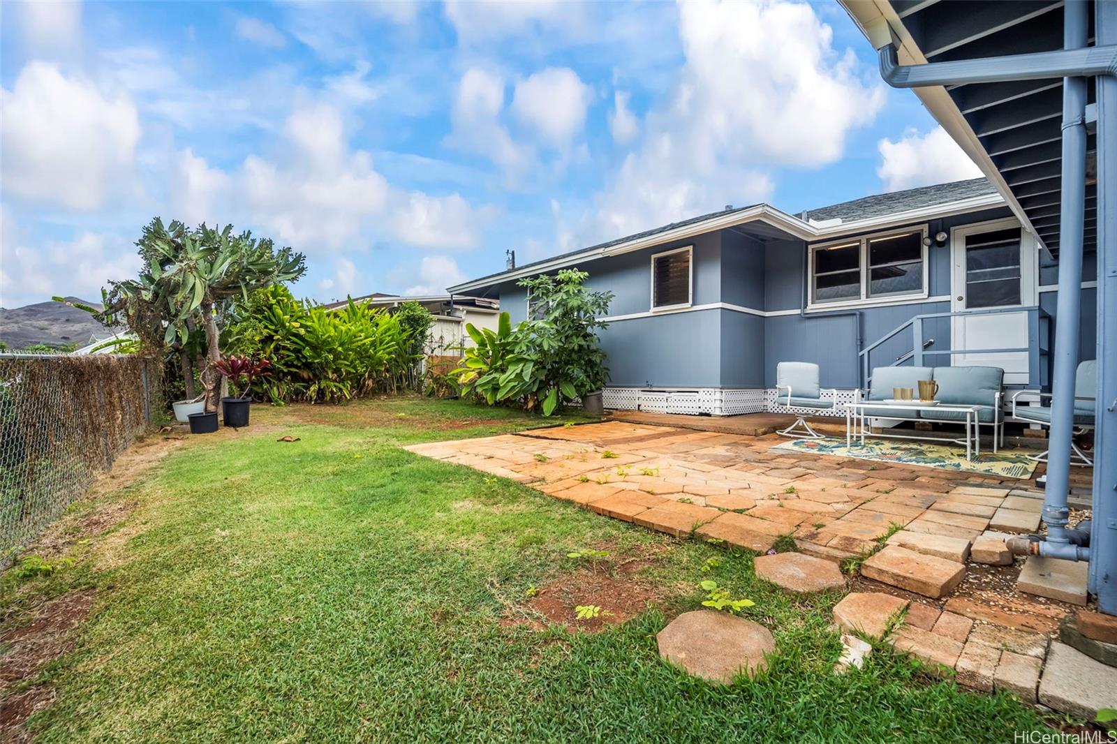 1256  Manulani Street Keolu Hills, Kailua home - photo 21 of 24