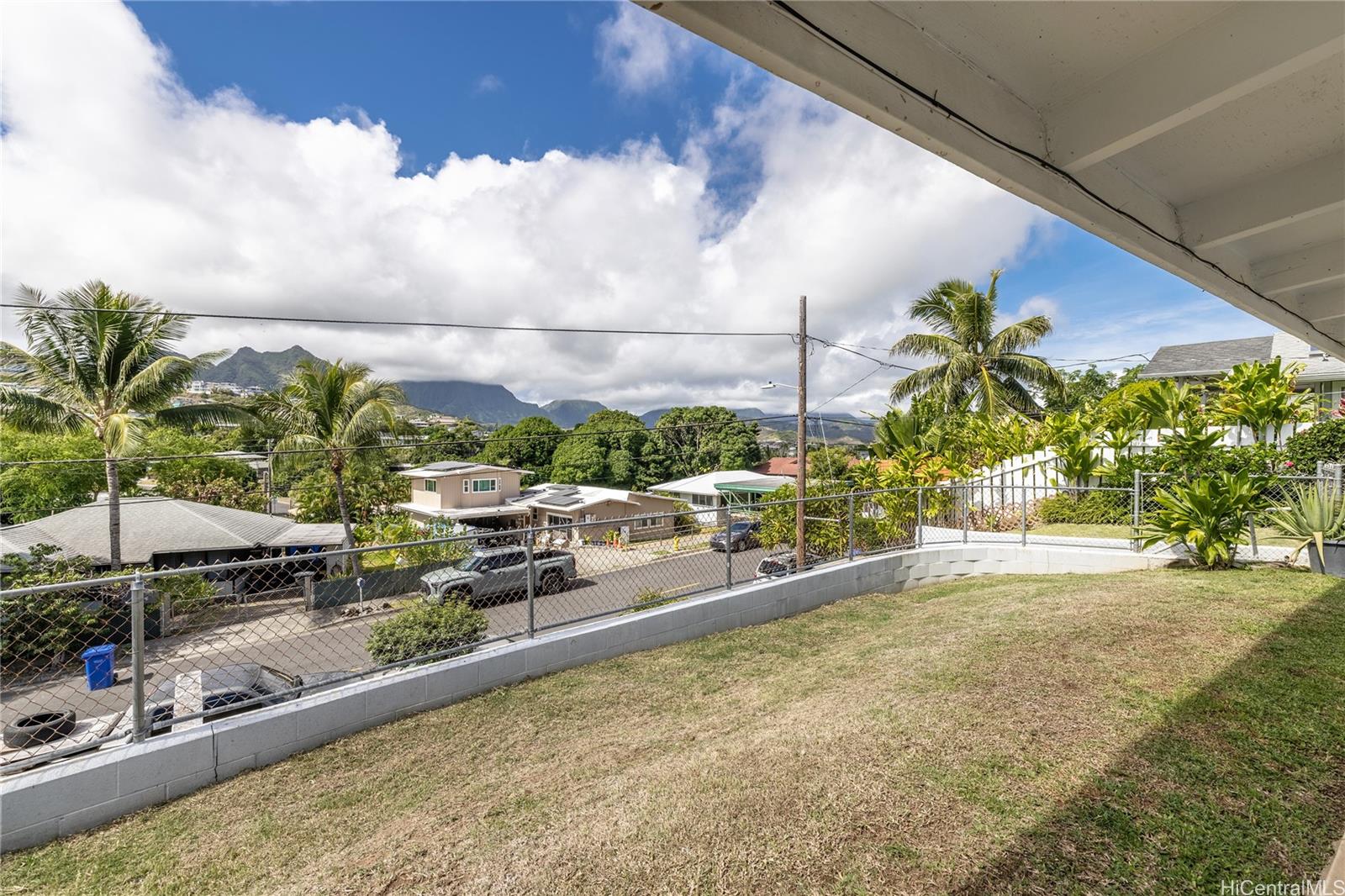 1260  Loho Street Keolu Hills, Kailua home - photo 12 of 17