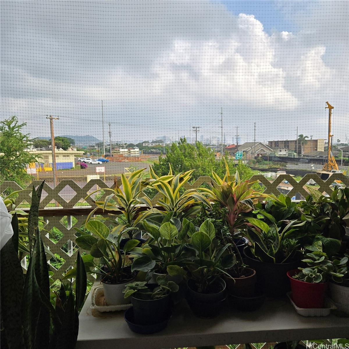 1260 Richard Ln condo # 401, Honolulu, Hawaii - photo 8 of 8