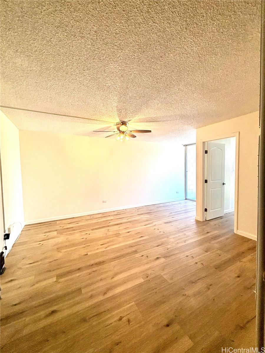 1260 Richard Ln condo # 406, Honolulu, Hawaii - photo 9 of 12