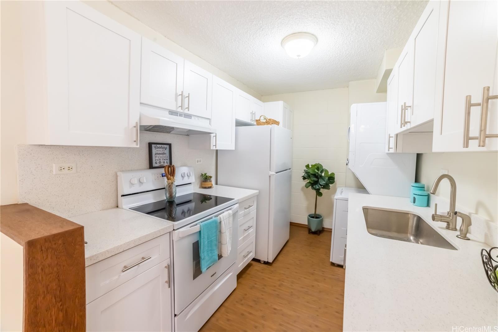 1260 Richard Ln 504, 1260 Richard Lane, Honolulu Kalihilower