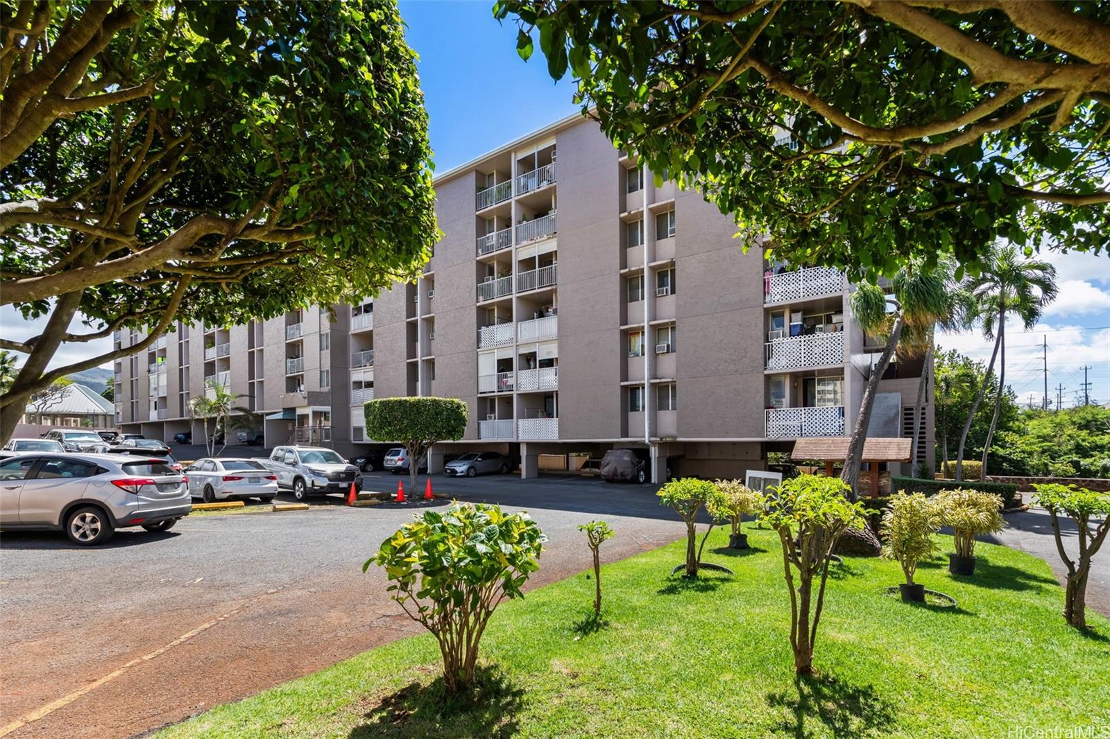 1260 Richard Ln condo # B-404, Honolulu, Hawaii - photo 25 of 25