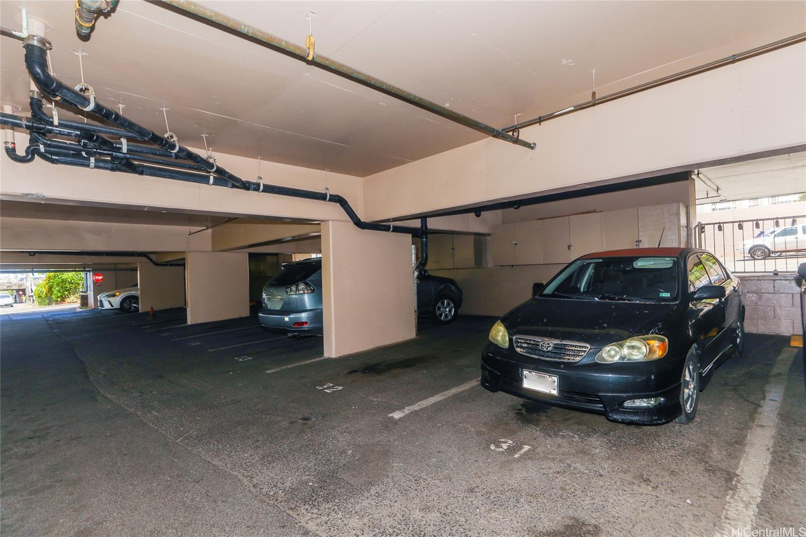 1260 Richard Ln condo # B601, Honolulu, Hawaii - photo 17 of 17