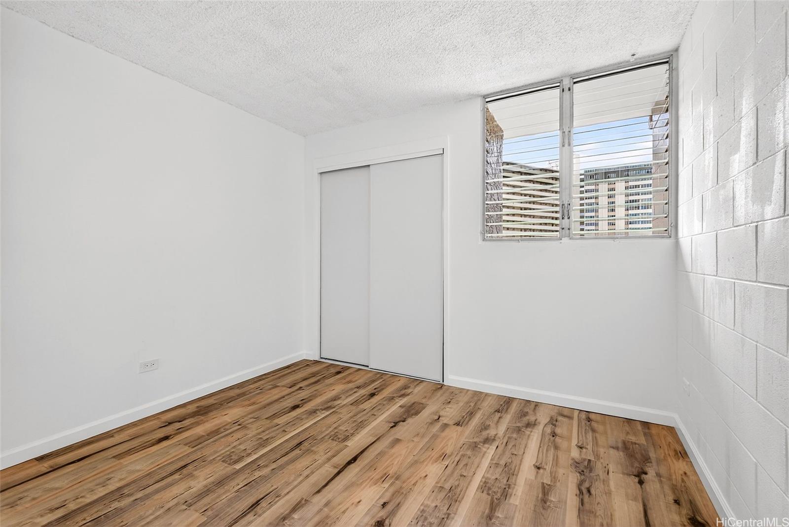 1260 Richard Ln condo # B-602, Honolulu, Hawaii - photo 17 of 23