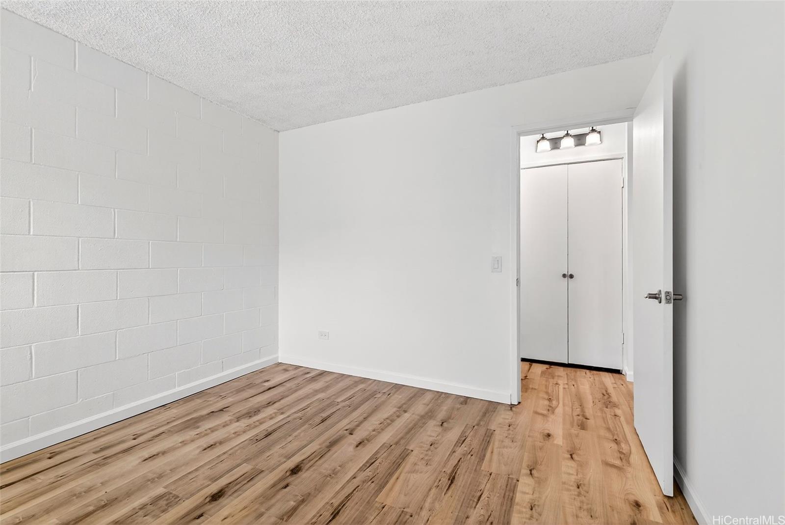 1260 Richard Ln condo # B-602, Honolulu, Hawaii - photo 18 of 23