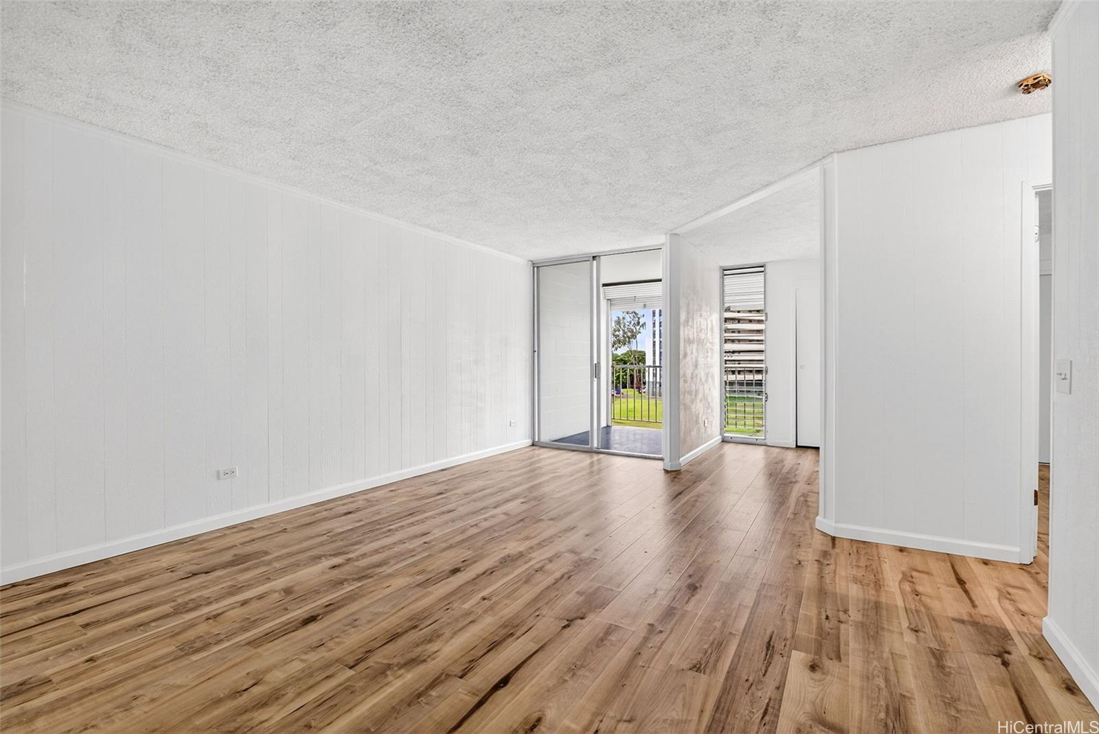 1260 Richard Ln condo # B-602, Honolulu, Hawaii - photo 20 of 23