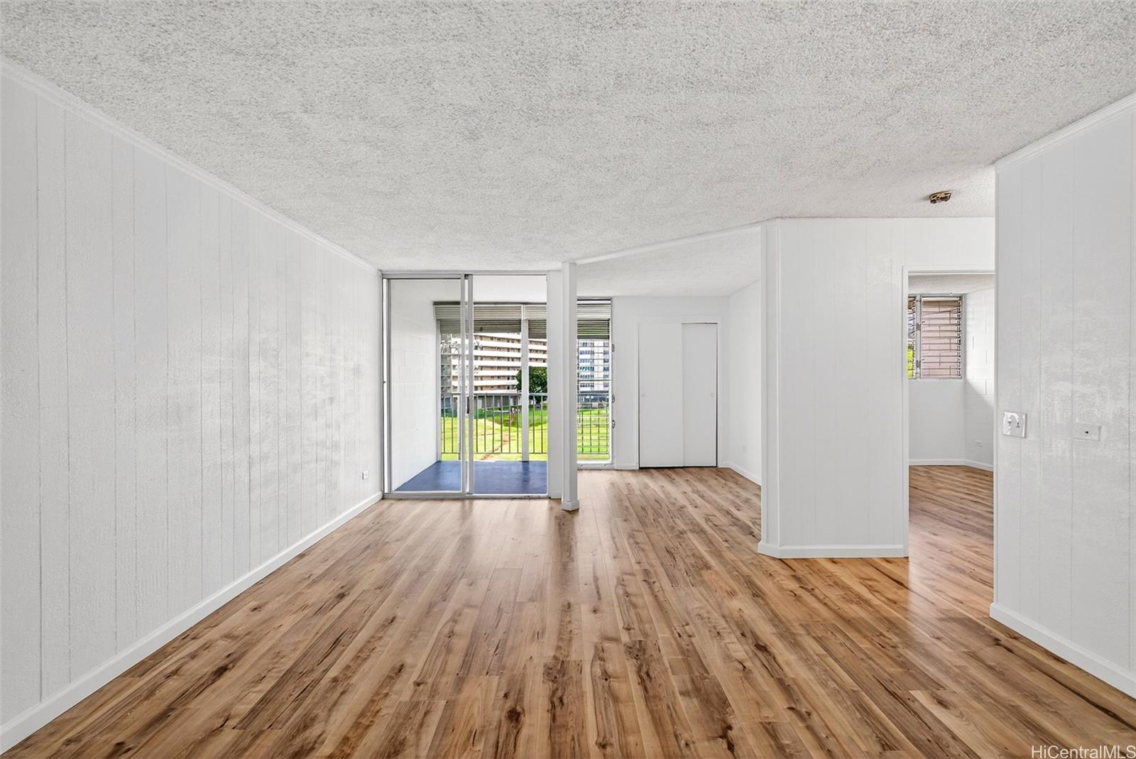 1260 Richard Ln condo # B-602, Honolulu, Hawaii - photo 7 of 23