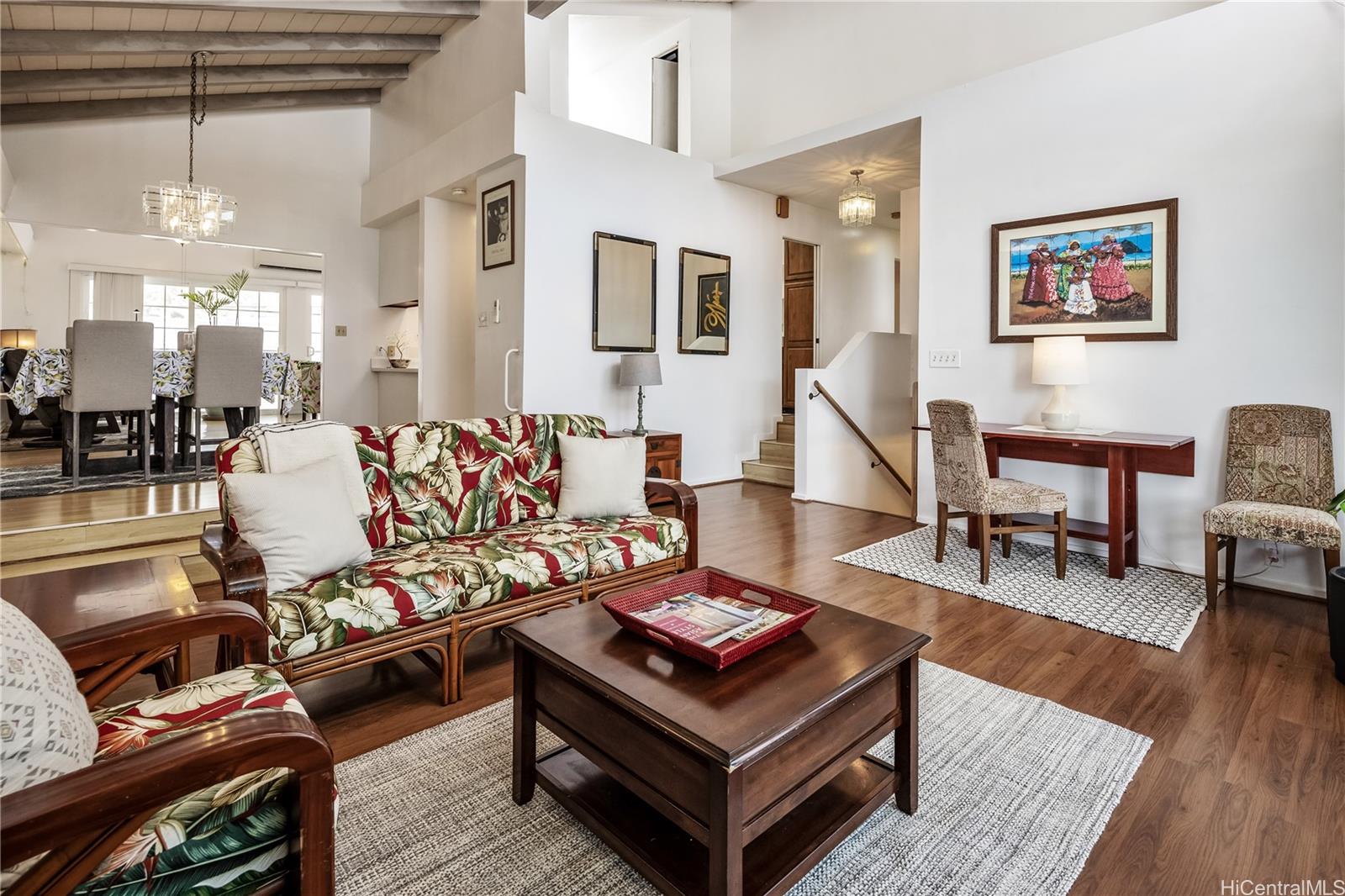 1262  Pihana Street Kalama Valley, Hawaii Kai home - photo 2 of 21