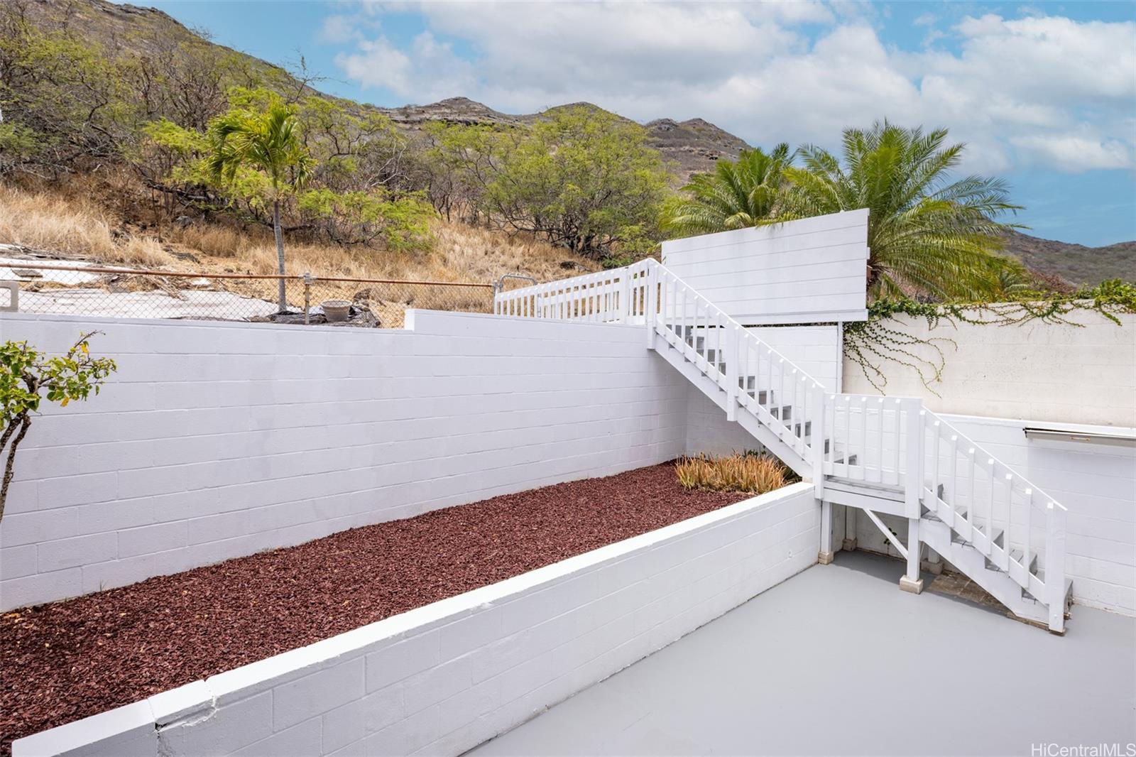 1262  Pihana Street Kalama Valley, Hawaii Kai home - photo 20 of 21