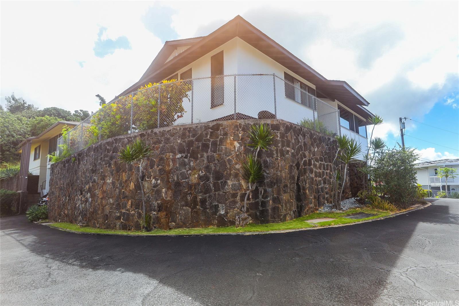 1263  Alewa Drive Alewa Heights, Honolulu home - photo 24 of 24