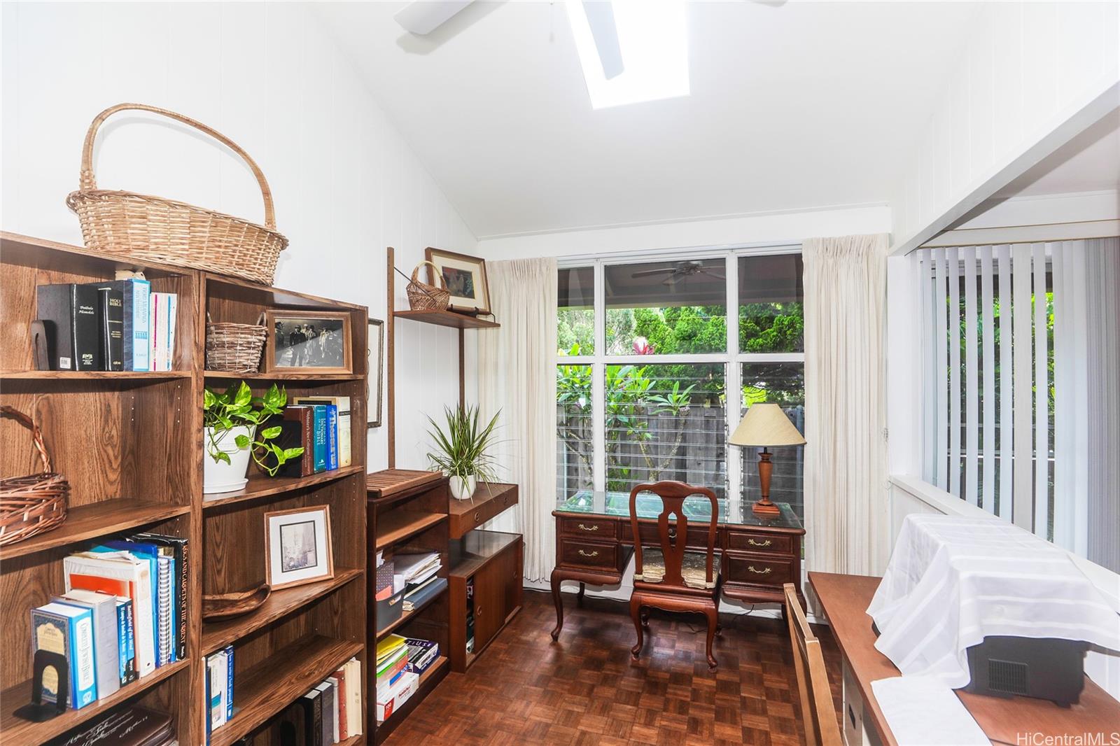 1263  Alewa Drive Alewa Heights, Honolulu home - photo 10 of 24
