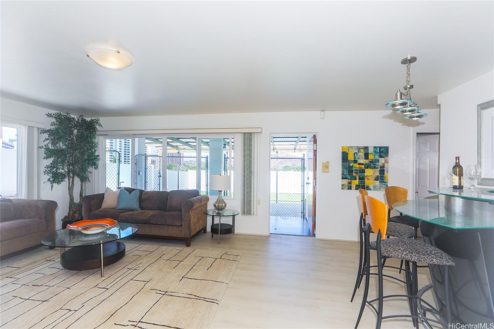 1264  Ala Puumalu Street Salt Lake, Honolulu home - photo 16 of 25