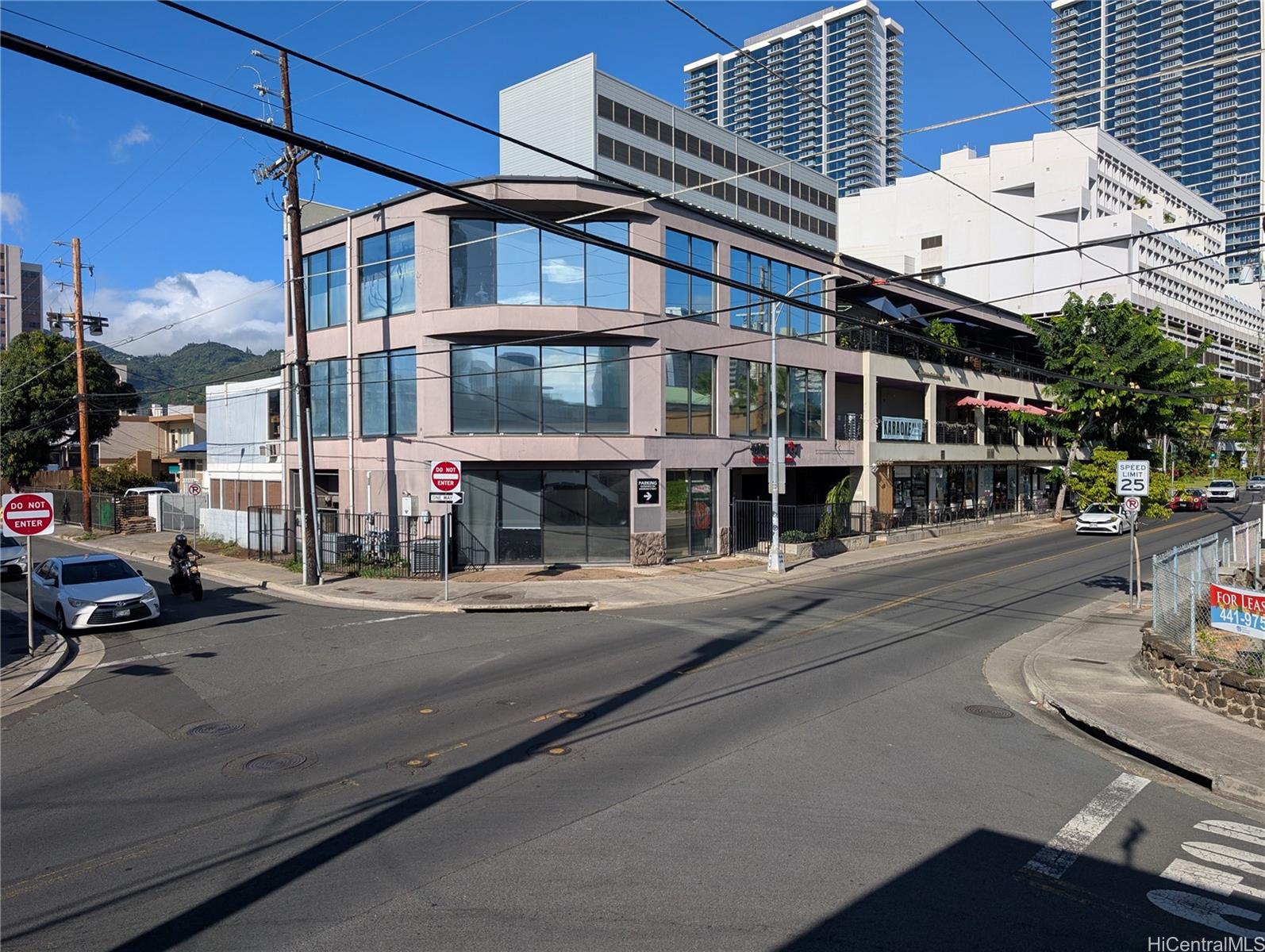 1267 Rycroft Street Honolulu - Rental - photo 20 of 21