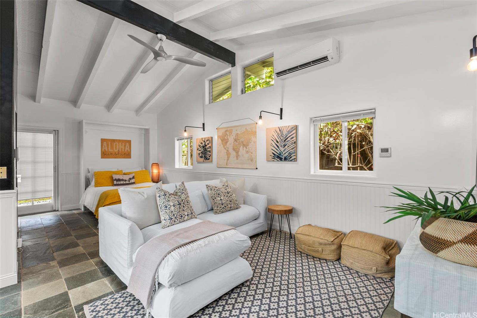 127  Mokumanu Drive Lanikai, Kailua home - photo 22 of 25