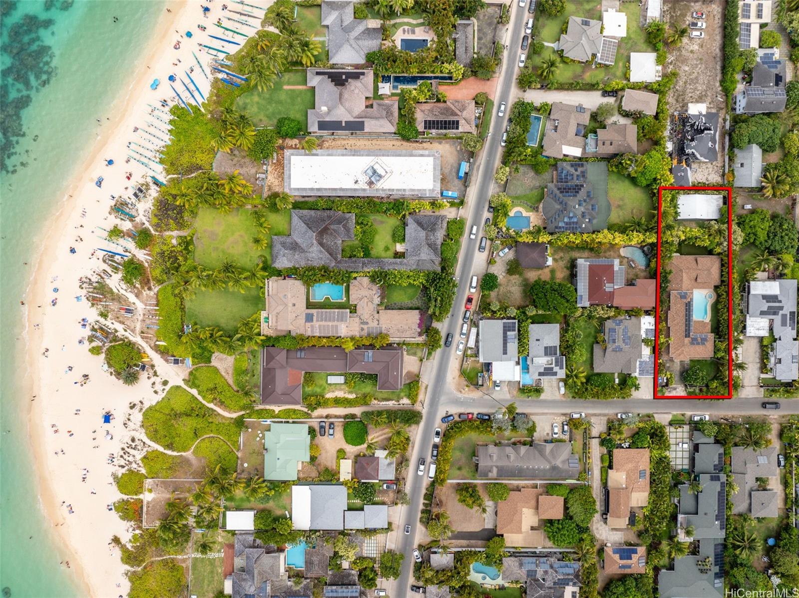 127  Mokumanu Drive Lanikai, Kailua home - photo 5 of 25