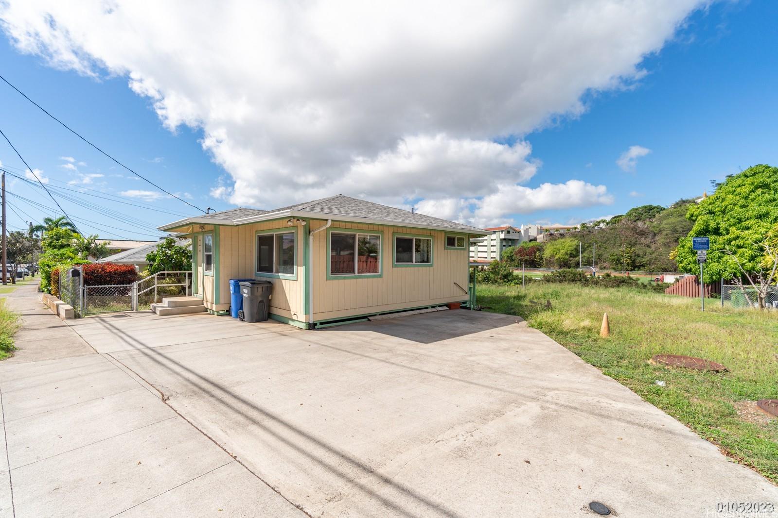 1270 Palolo Ave Honolulu Hawaii Rental