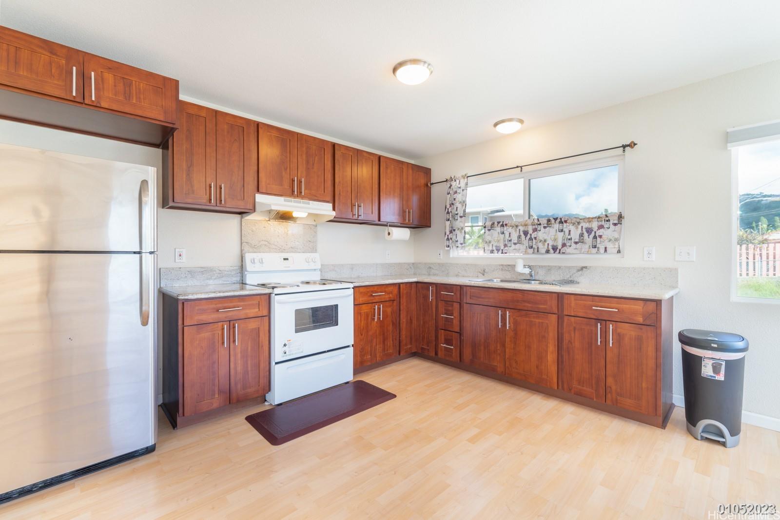 1270 Palolo Ave Honolulu - Rental - photo 9 of 23