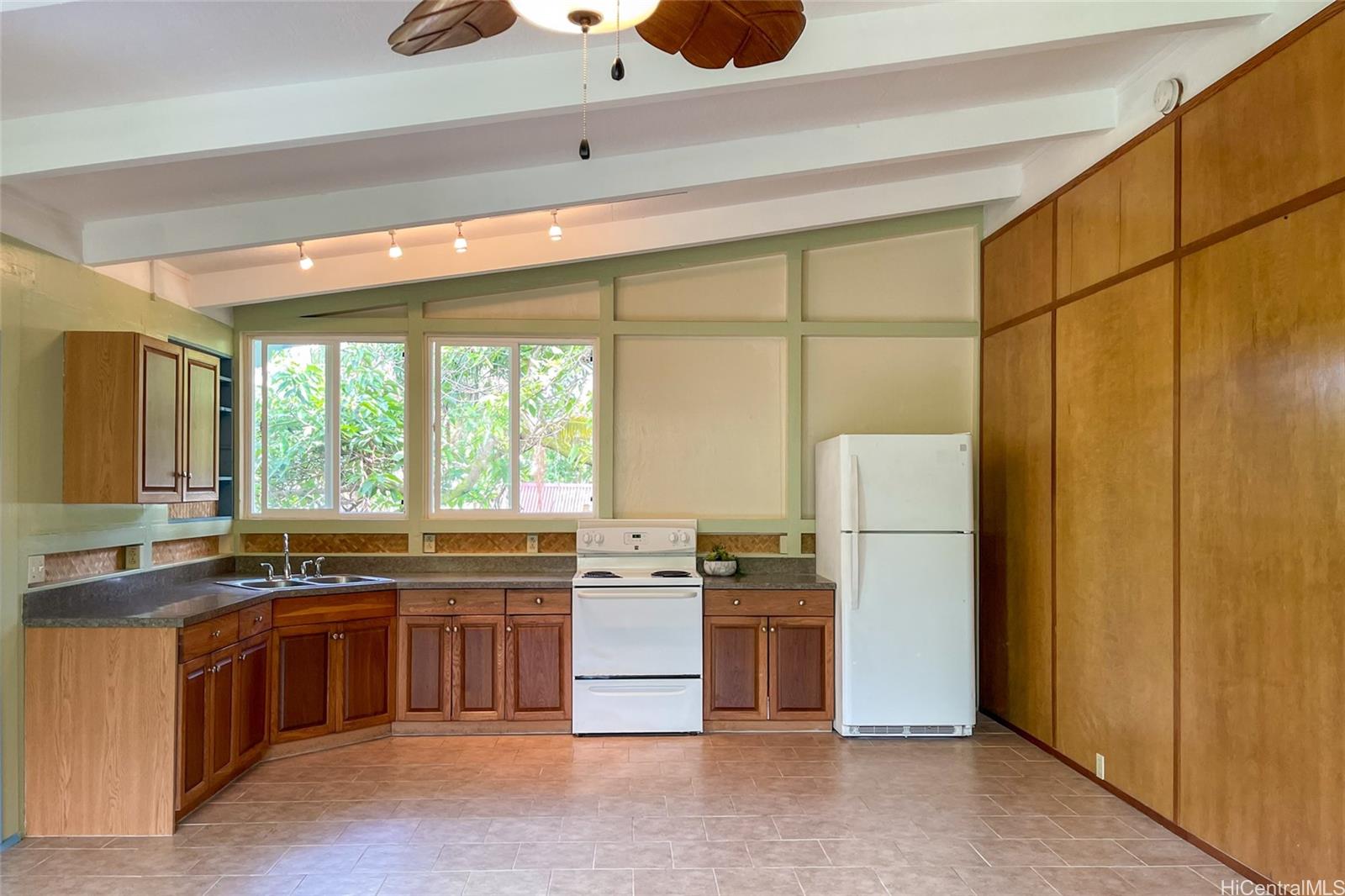 12-7005  Hoeunalu Street Kalapana Sea Vie, Puna home - photo 4 of 20