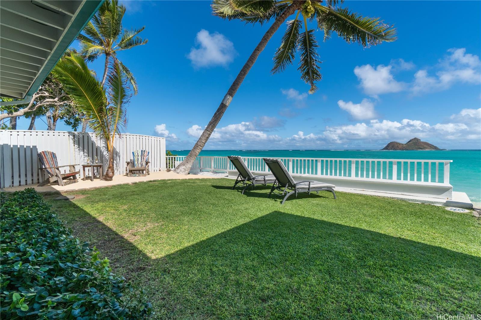 1276  Mokulua Drive Lanikai, Kailua home - photo 2 of 25