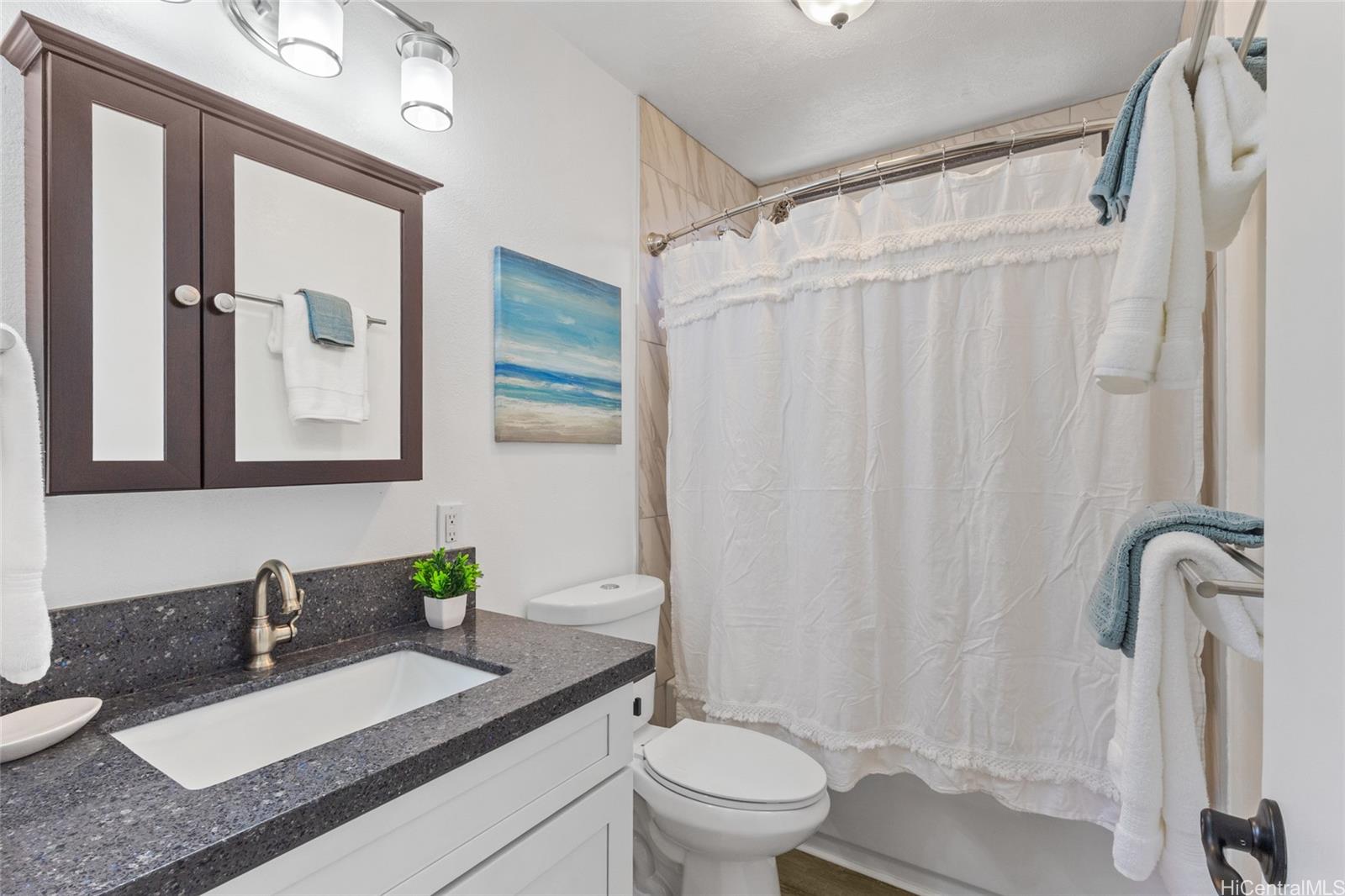 1277  Nanakai Street Pearl City-upper, PearlCity home - photo 8 of 20