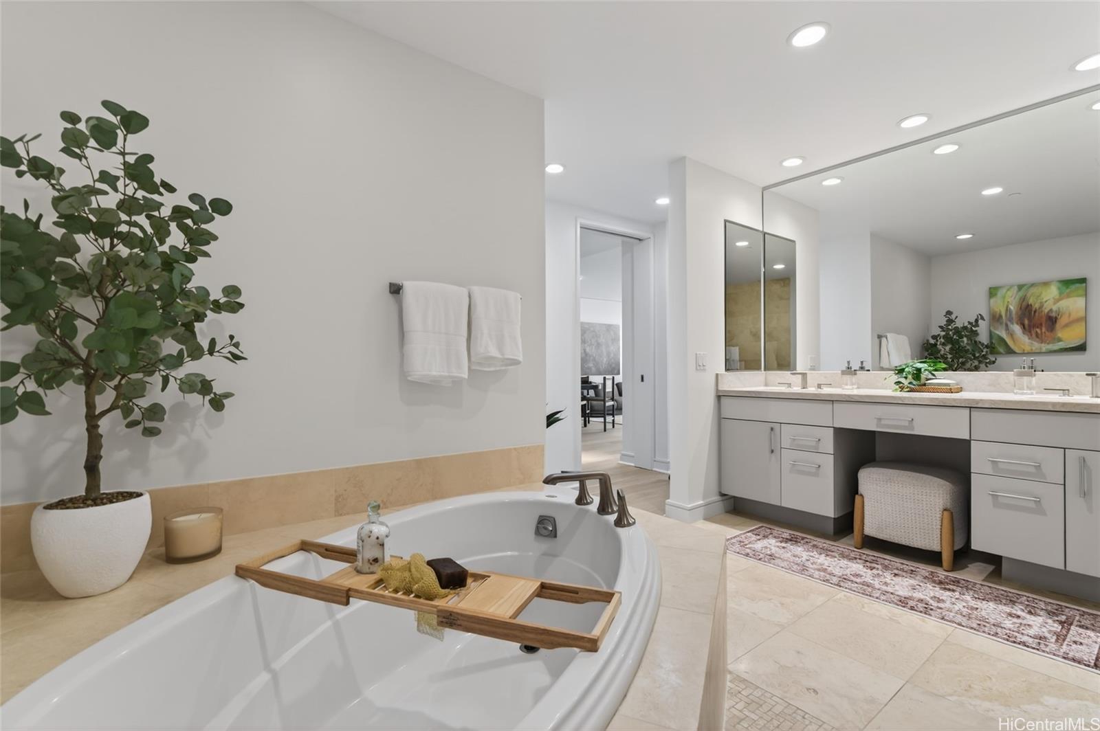 Hokua At 1288 Ala Moana condo # 15E, Honolulu, Hawaii - photo 14 of 25