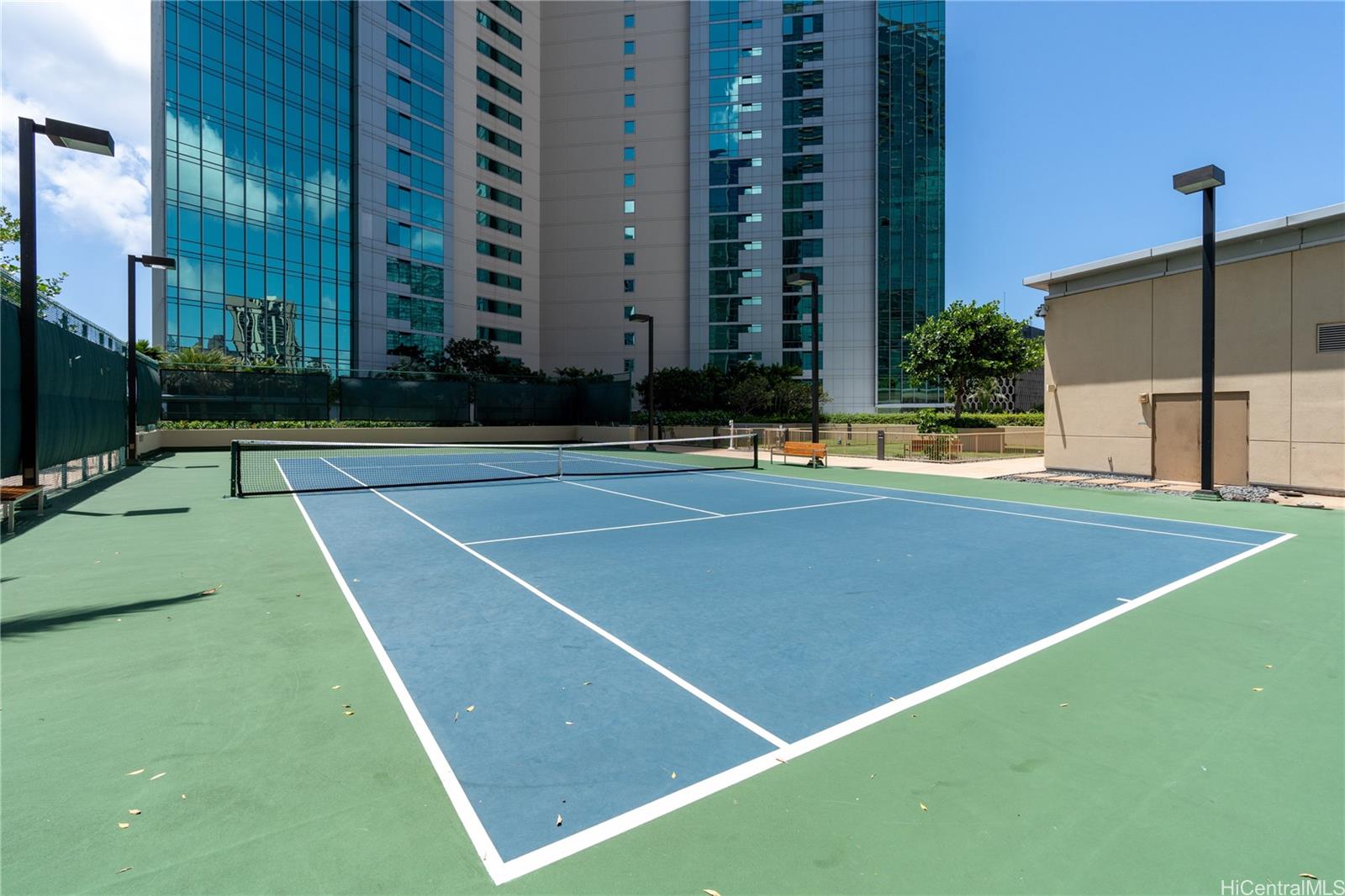 Hokua At 1288 Ala Moana condo # 15E, Honolulu, Hawaii - photo 21 of 25