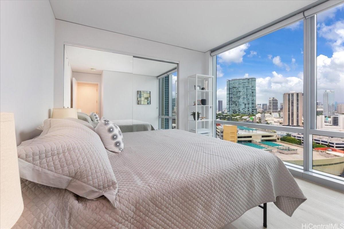 Hokua At 1288 Ala Moana condo # 15G, Honolulu, Hawaii - photo 16 of 25