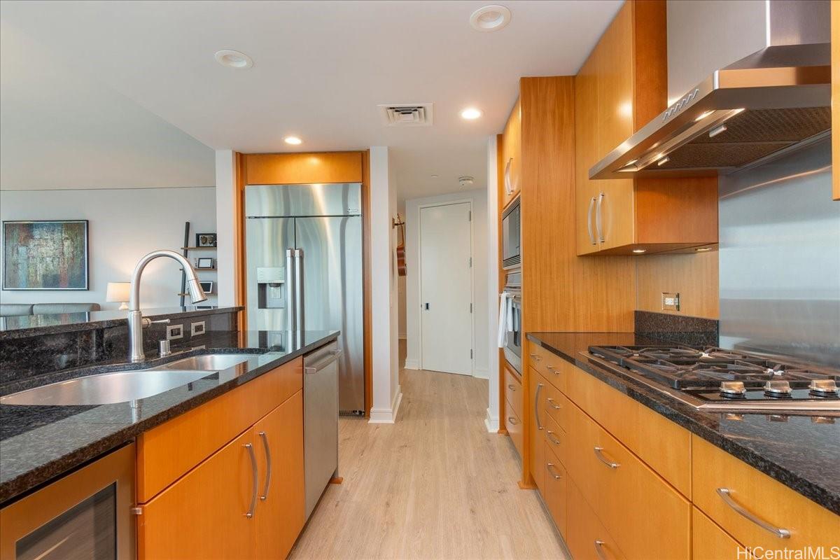 Hokua At 1288 Ala Moana condo # 15G, Honolulu, Hawaii - photo 10 of 25