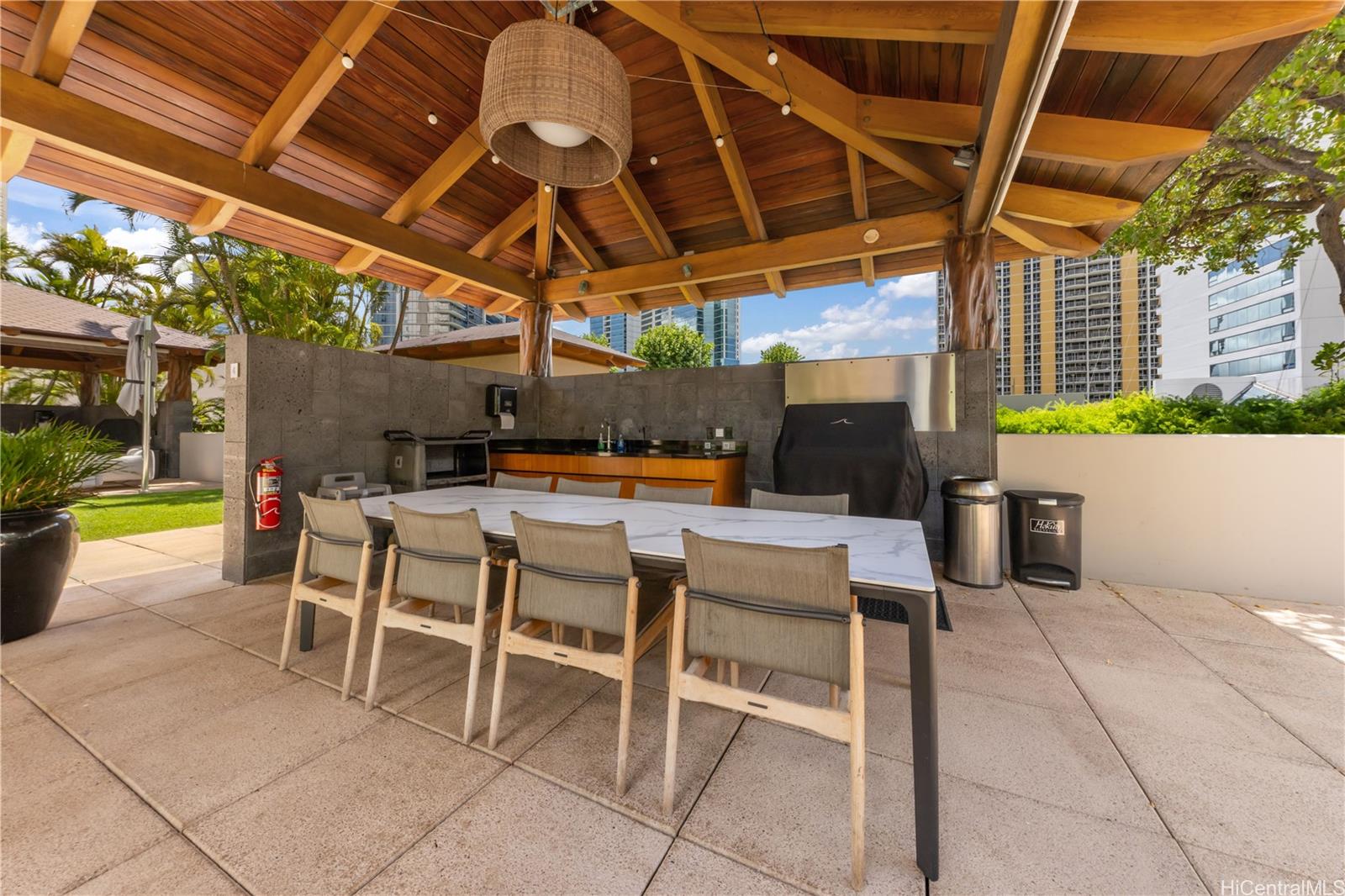 Hokua At 1288 Ala Moana condo # 21A, Honolulu, Hawaii - photo 25 of 25