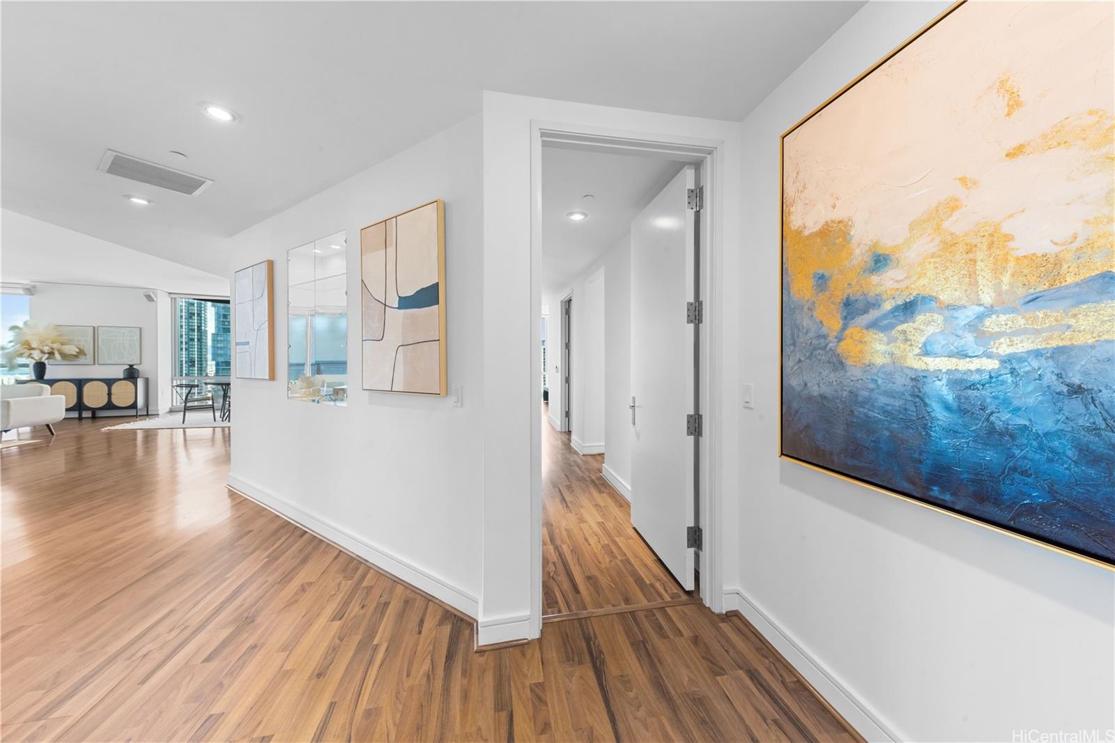 Hokua At 1288 Ala Moana condo # 21A, Honolulu, Hawaii - photo 10 of 25