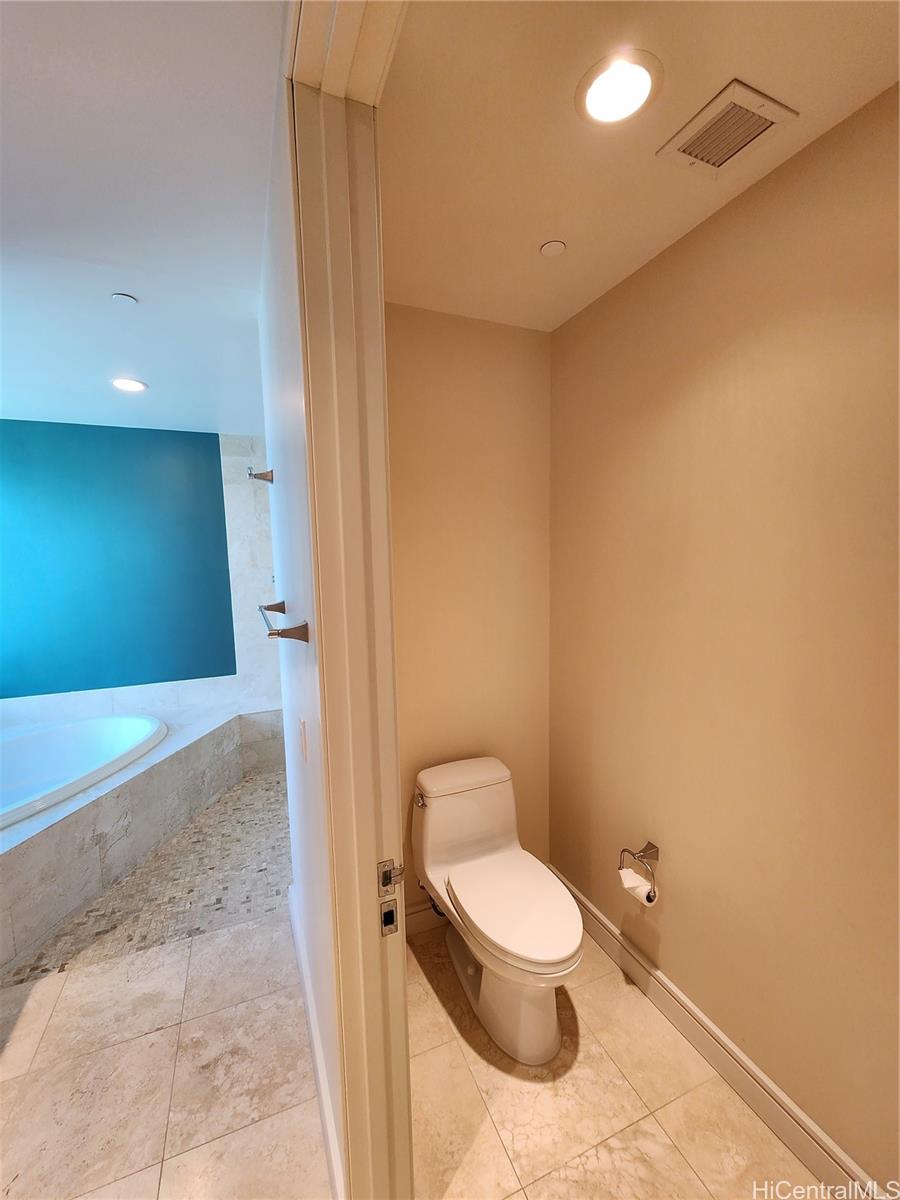 1288 Ala Moana Blvd Honolulu - Rental - photo 10 of 13