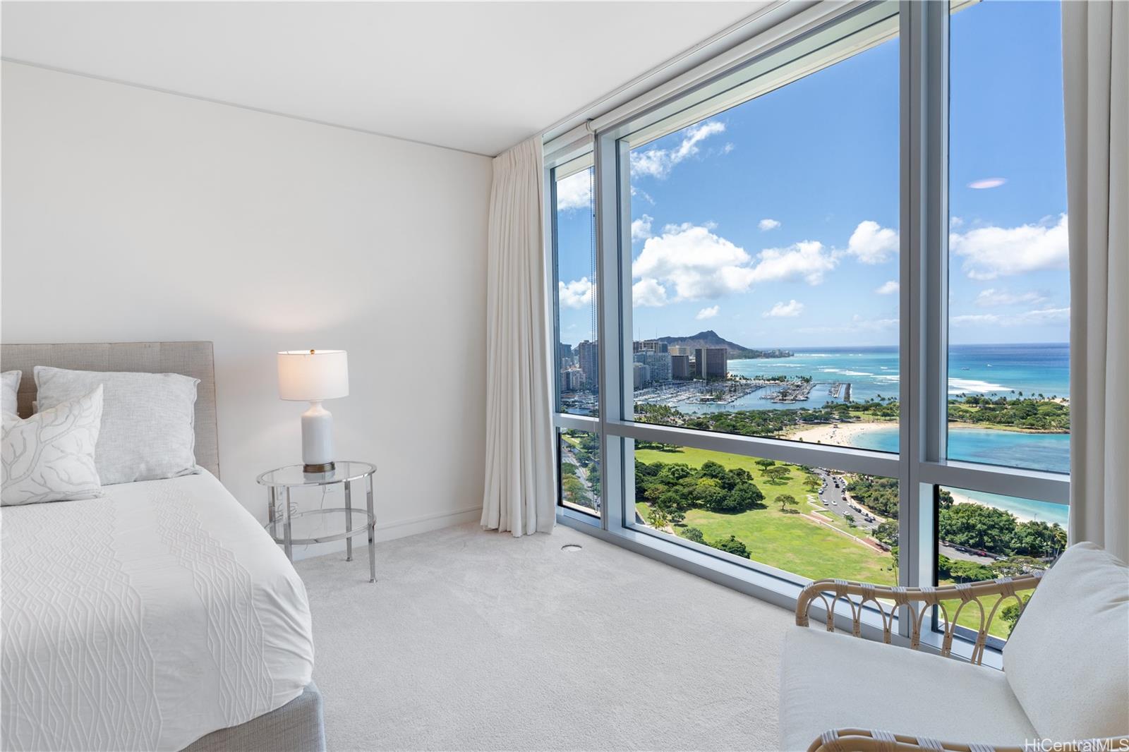 Hokua At 1288 Ala Moana condo # 31D, Honolulu, Hawaii - photo 11 of 19