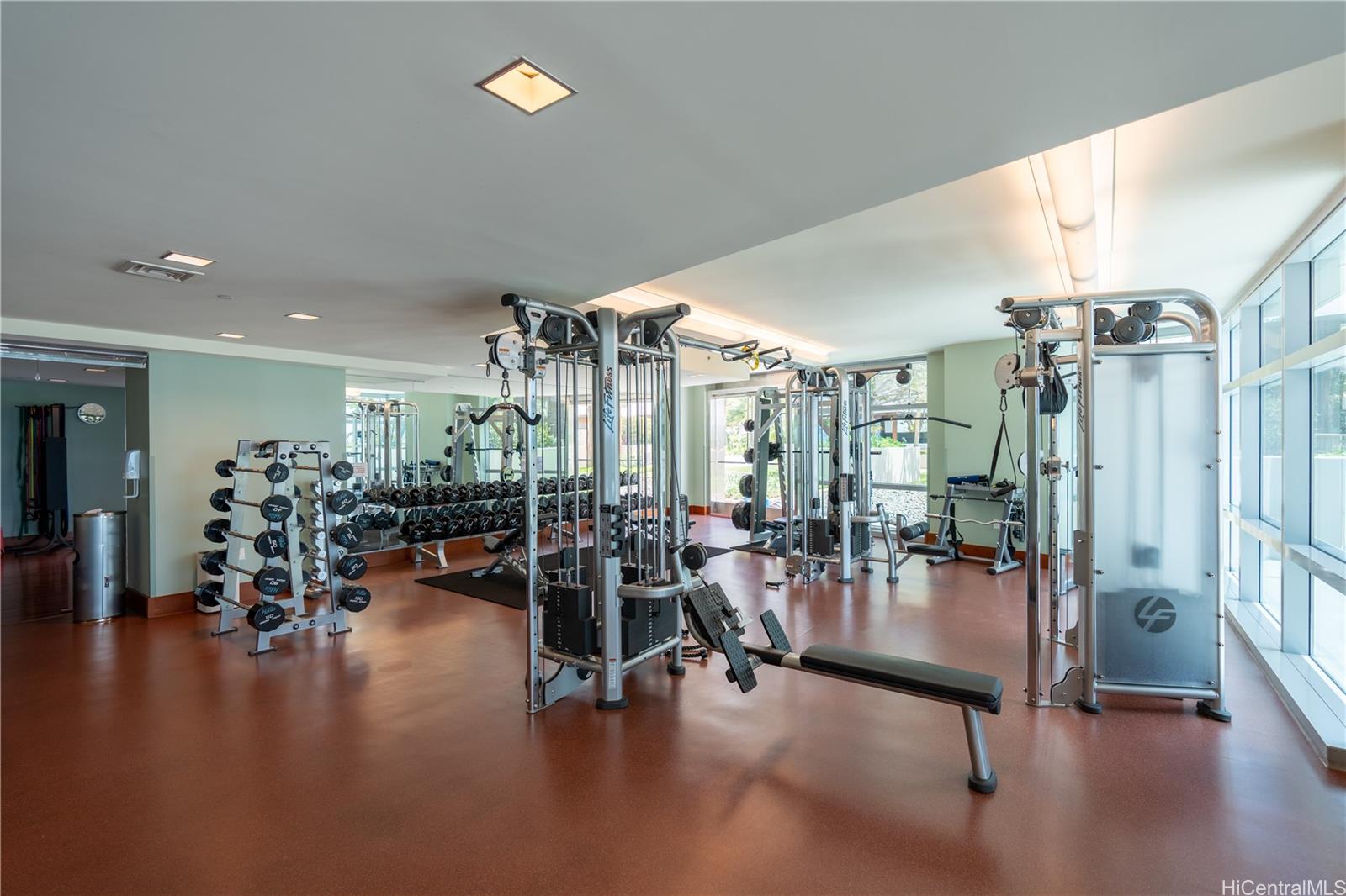 Hokua At 1288 Ala Moana condo # 31D, Honolulu, Hawaii - photo 18 of 19