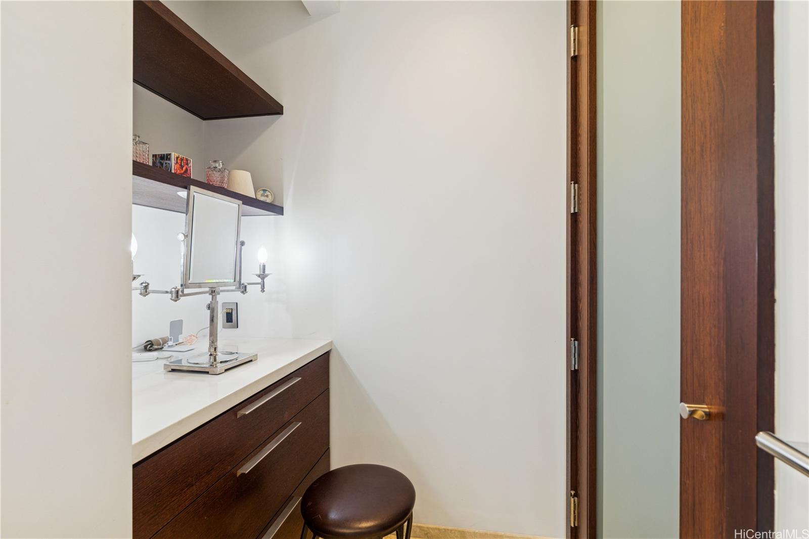 Hokua At 1288 Ala Moana condo # 5G, Honolulu, Hawaii - photo 13 of 25