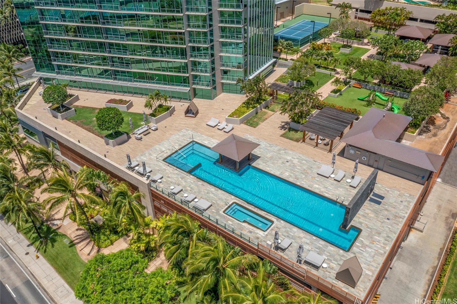 Hokua At 1288 Ala Moana condo # 5G, Honolulu, Hawaii - photo 17 of 25