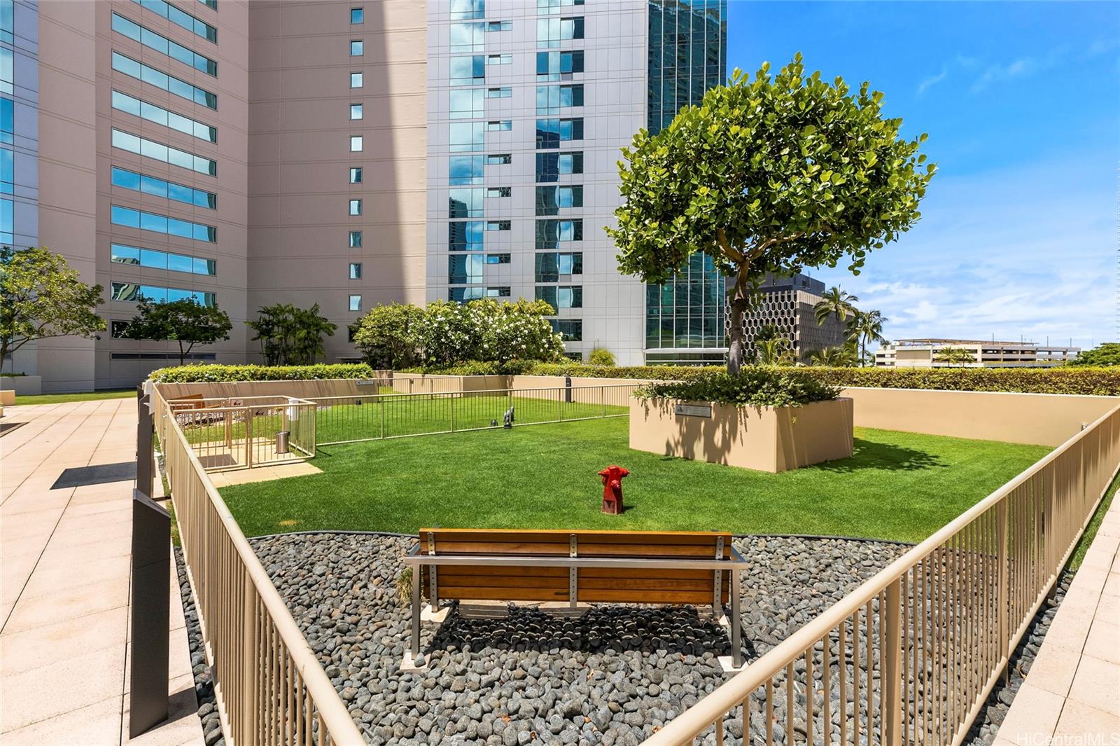 Hokua At 1288 Ala Moana condo # 5G, Honolulu, Hawaii - photo 20 of 25