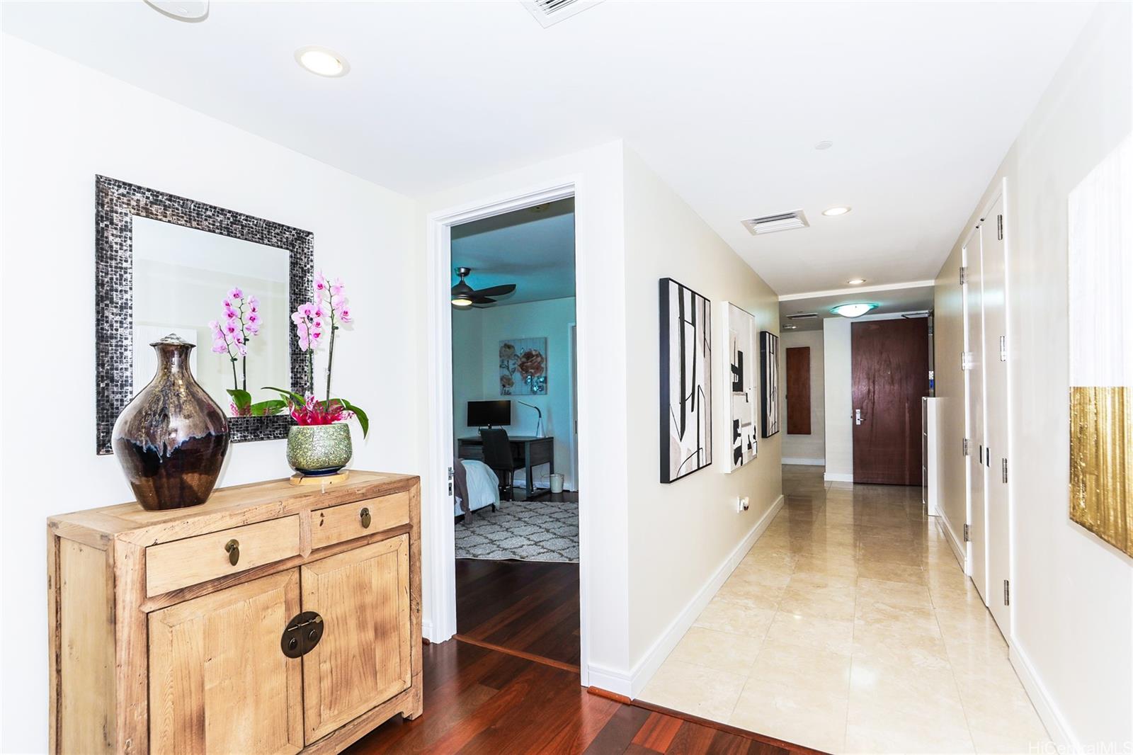 Hokua At 1288 Ala Moana condo # 8A, Honolulu, Hawaii - photo 13 of 22