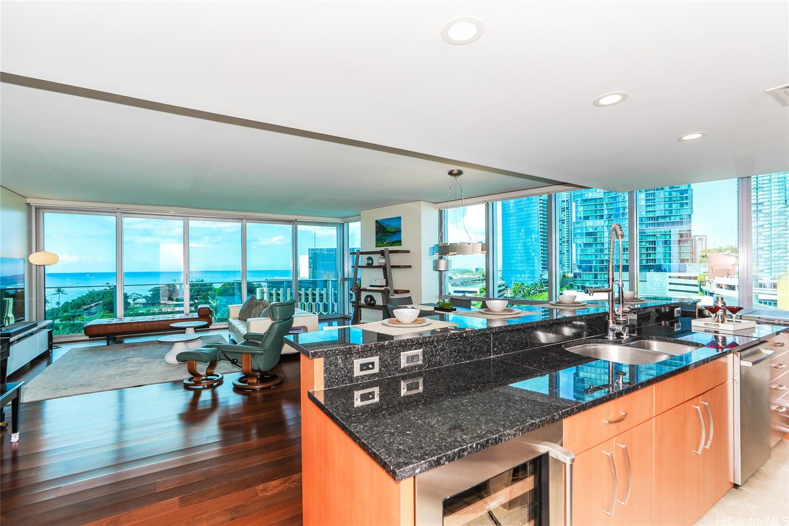 Hokua At 1288 Ala Moana condo # 8A, Honolulu, Hawaii - photo 6 of 22