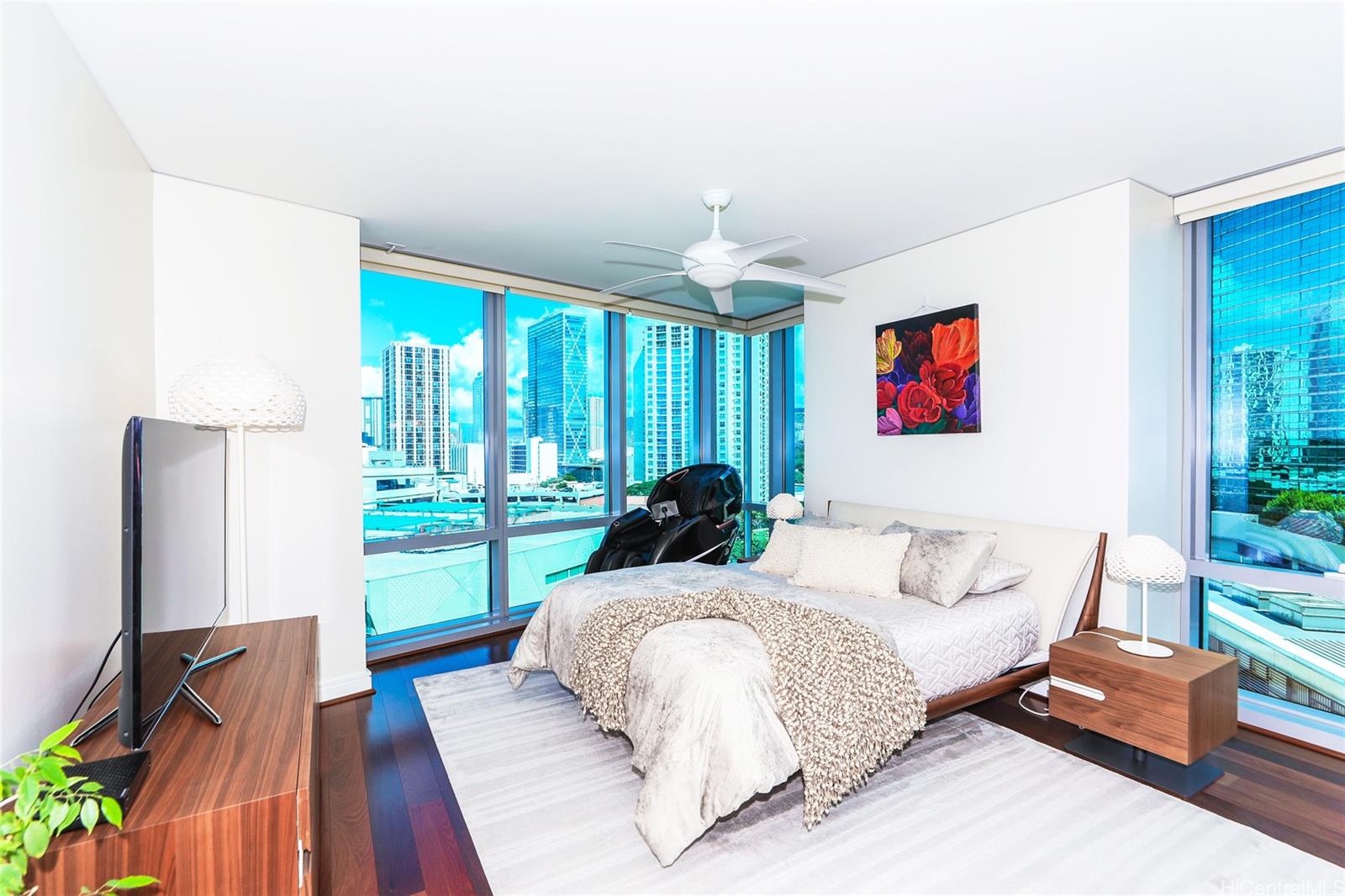 Hokua At 1288 Ala Moana condo # 8A, Honolulu, Hawaii - photo 7 of 22