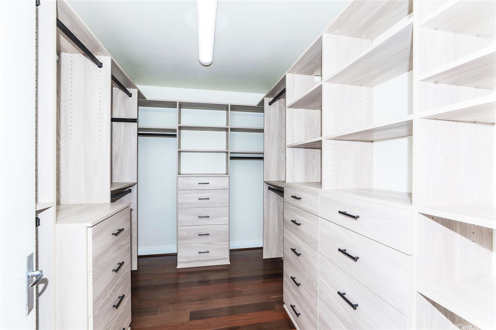 Hokua At 1288 Ala Moana condo # 8A, Honolulu, Hawaii - photo 10 of 22