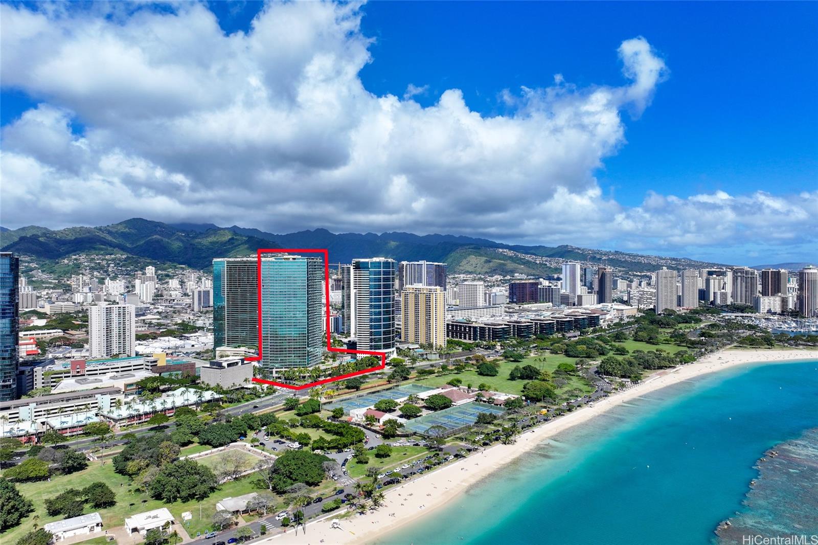 Hokua At 1288 Ala Moana condo # Alii C, Honolulu, Hawaii - photo 2 of 20
