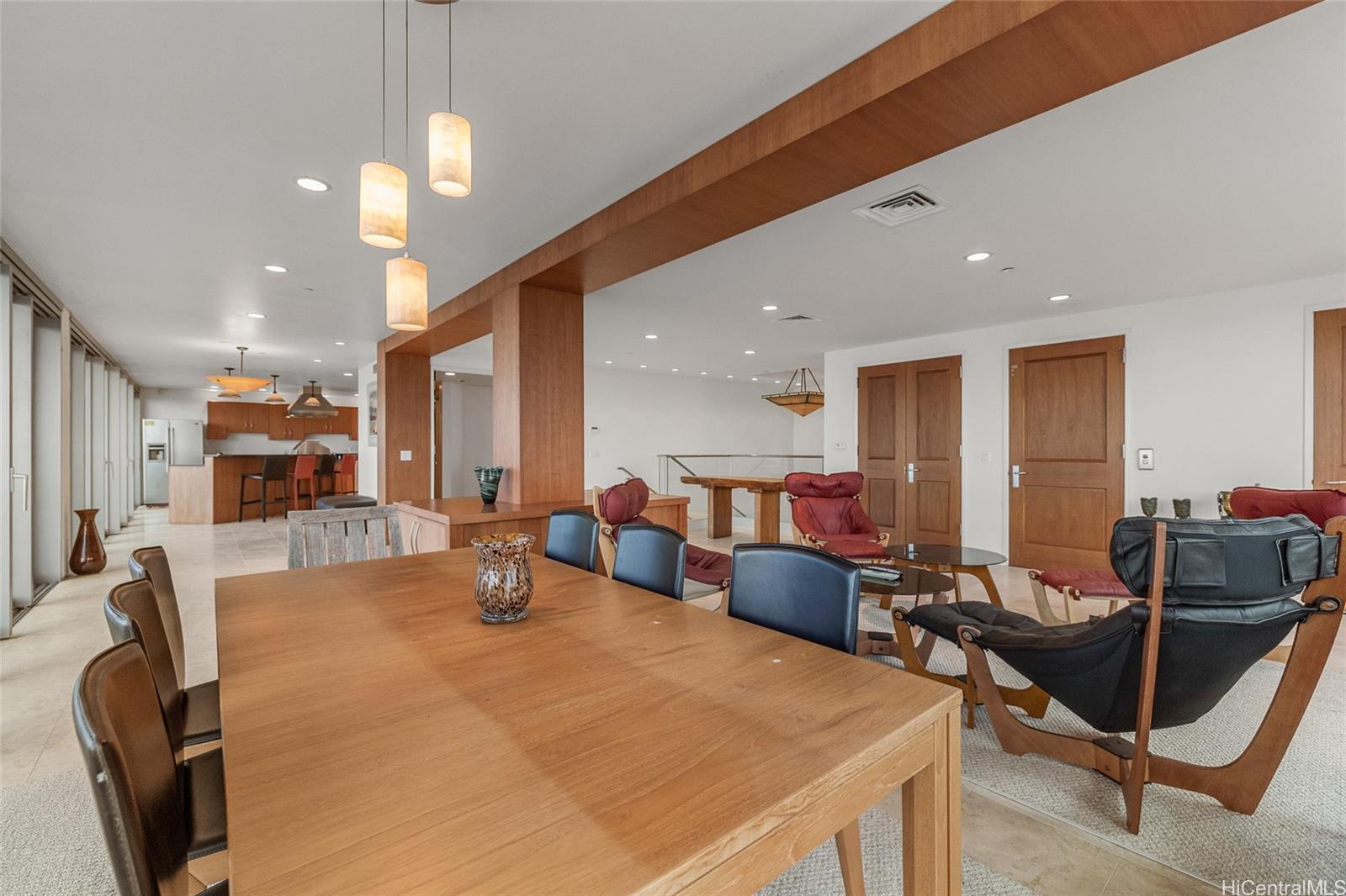 Hokua At 1288 Ala Moana condo # Alii C, Honolulu, Hawaii - photo 12 of 20